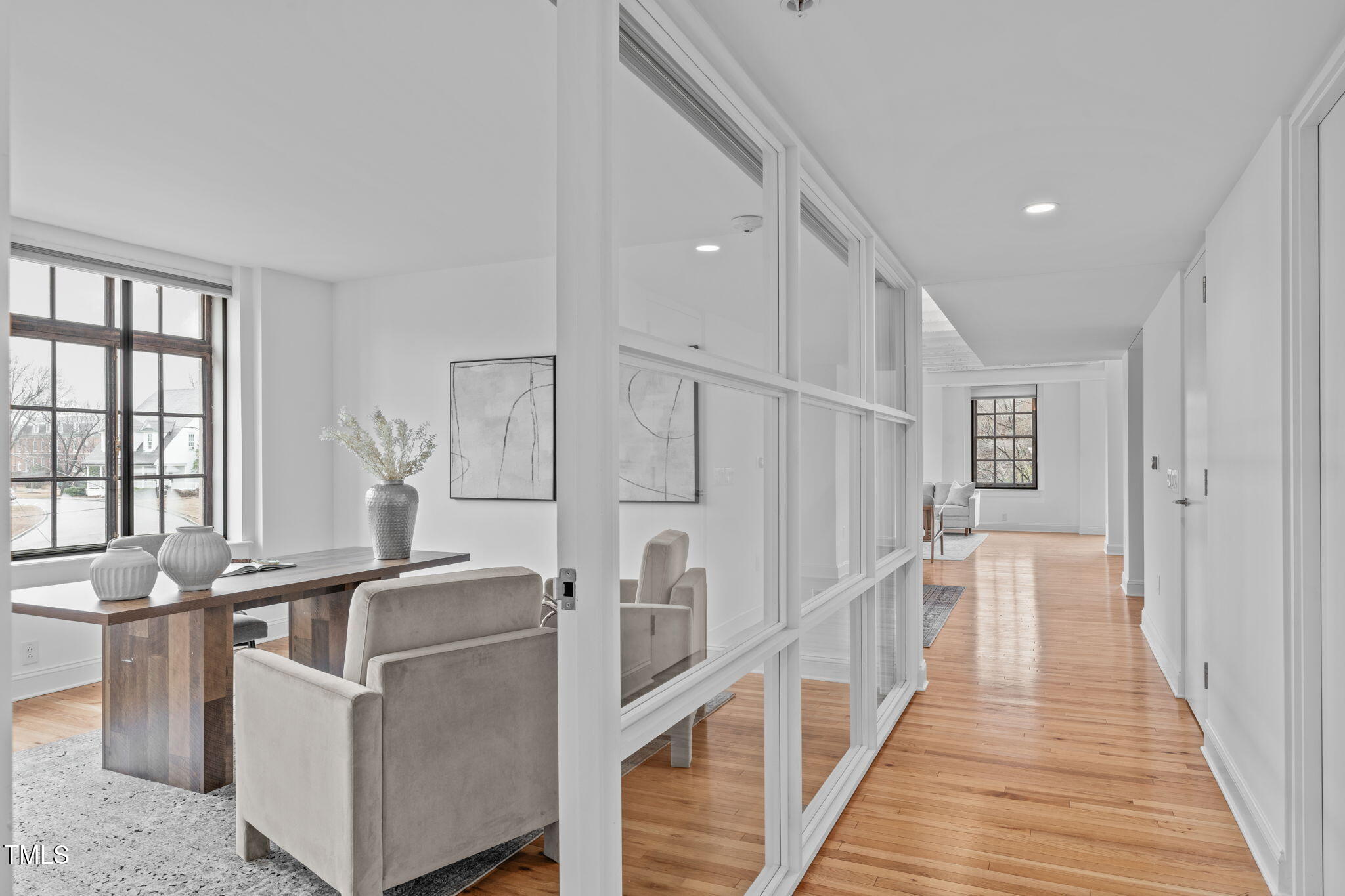 312 N Buchanan Blvd # 302