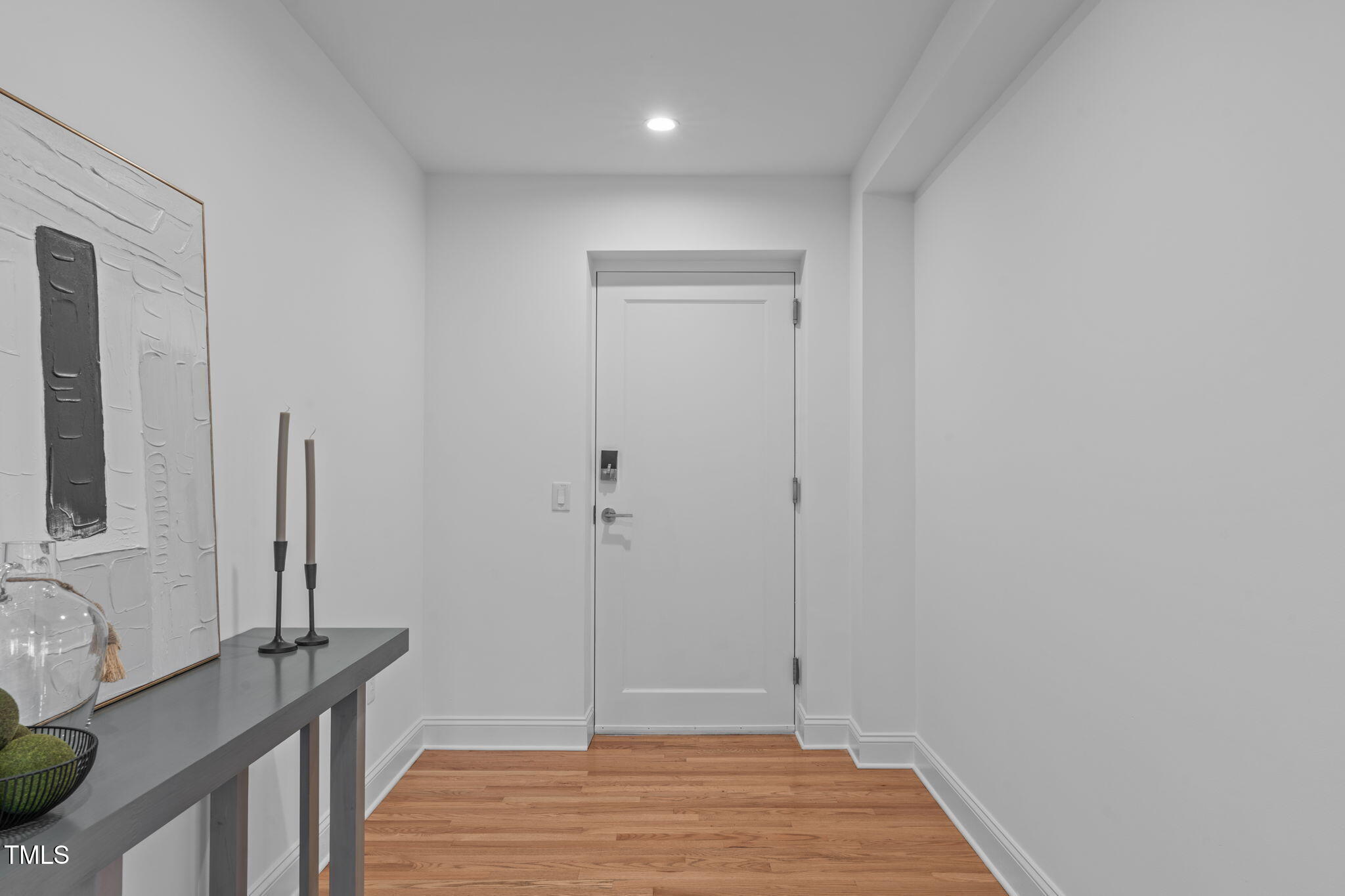 312 N Buchanan Blvd # 302