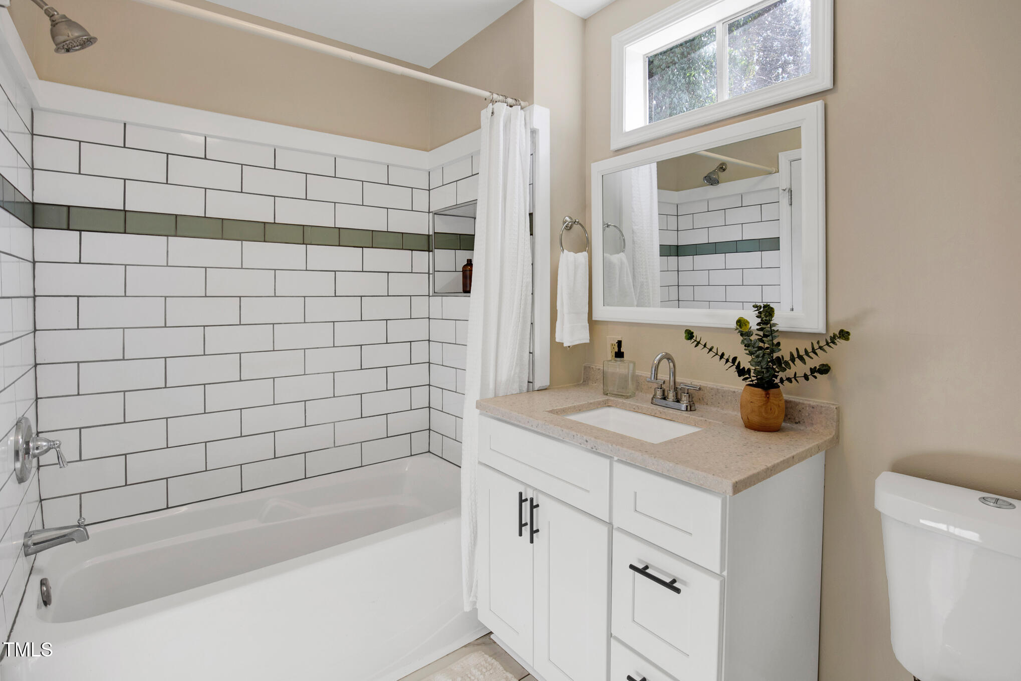 302 St Augustine Avenue