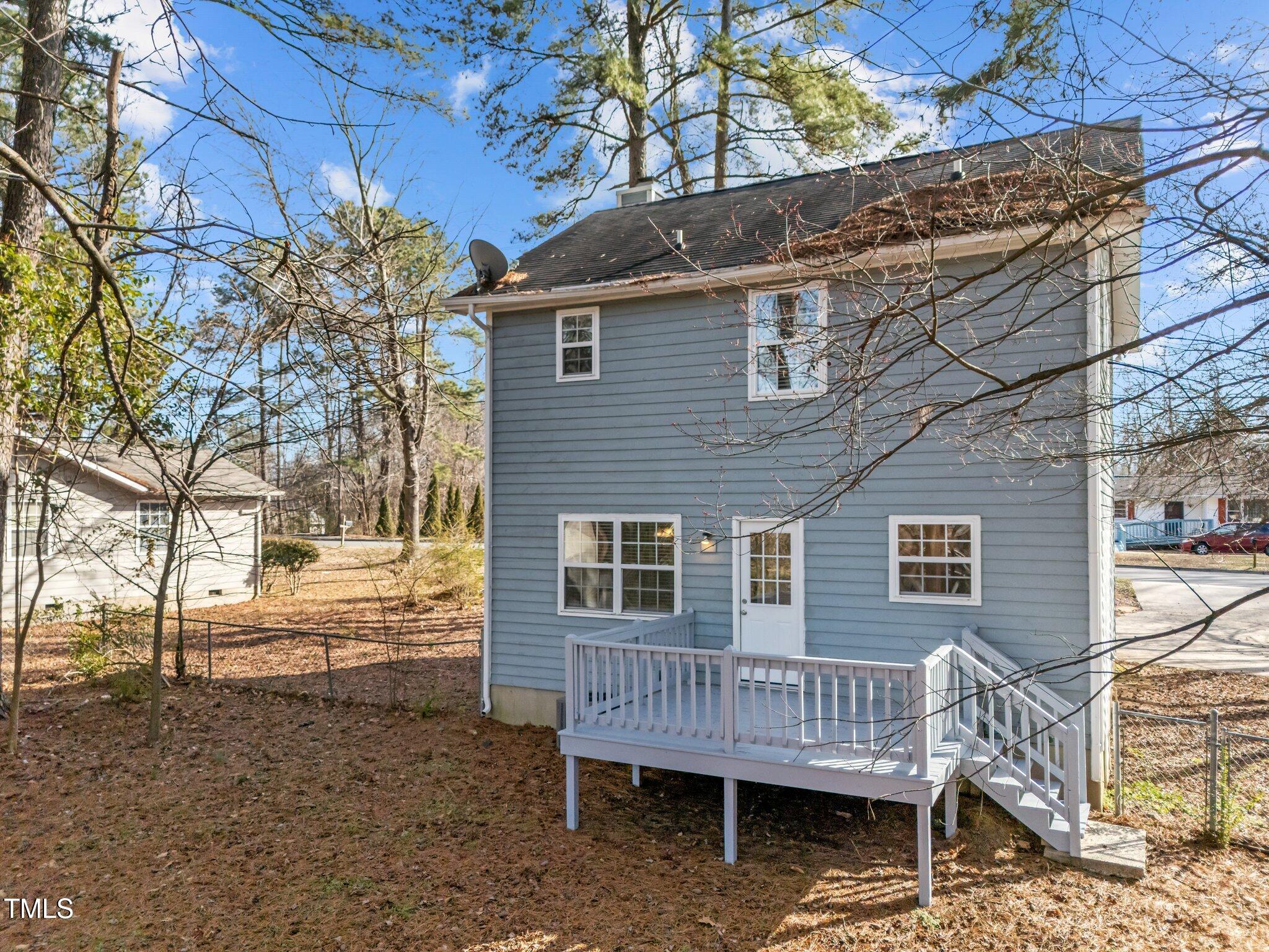 1112 Chalk Level Road