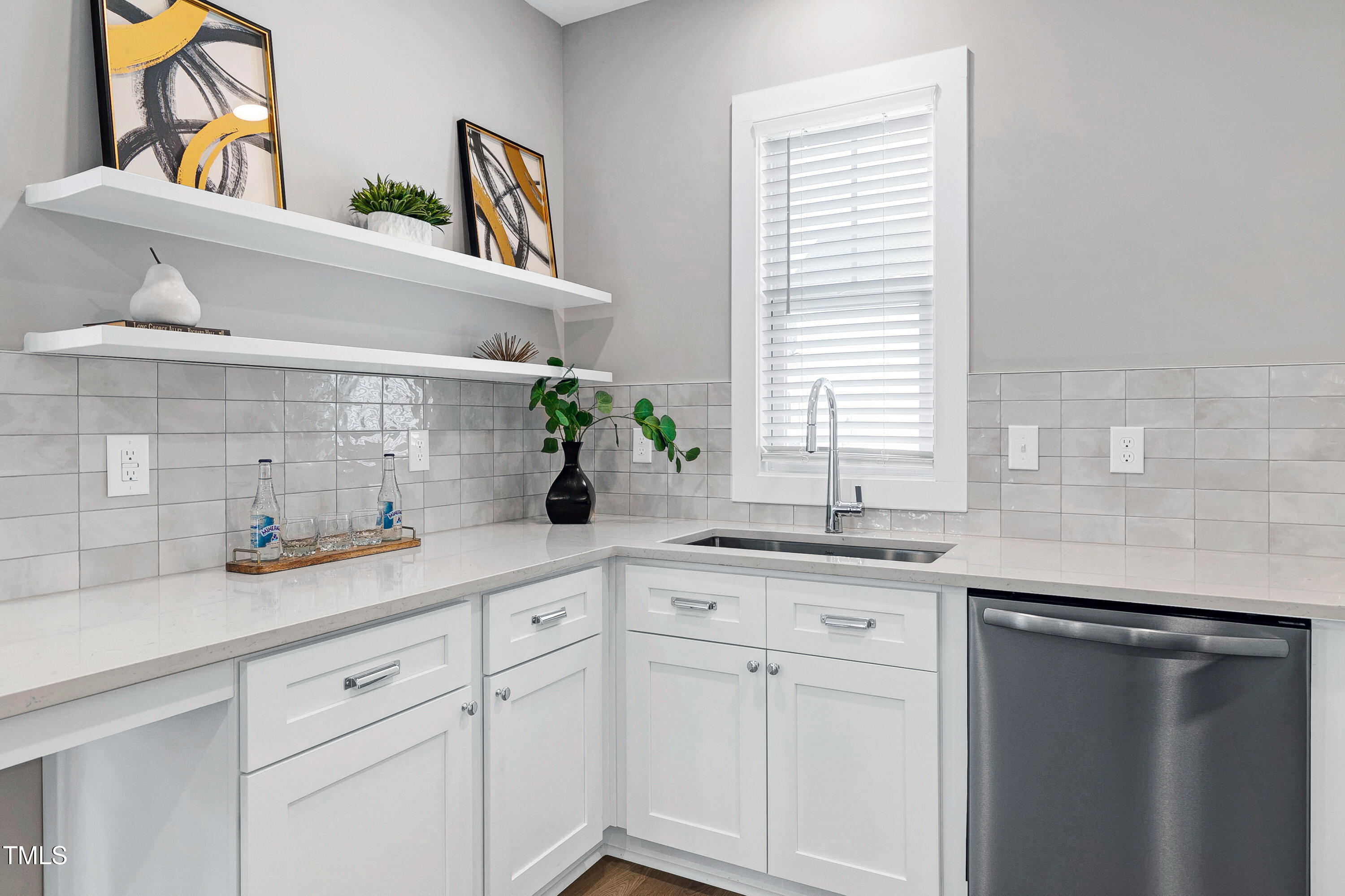 3010 Garner Road # 102 Unit: 101 & 102