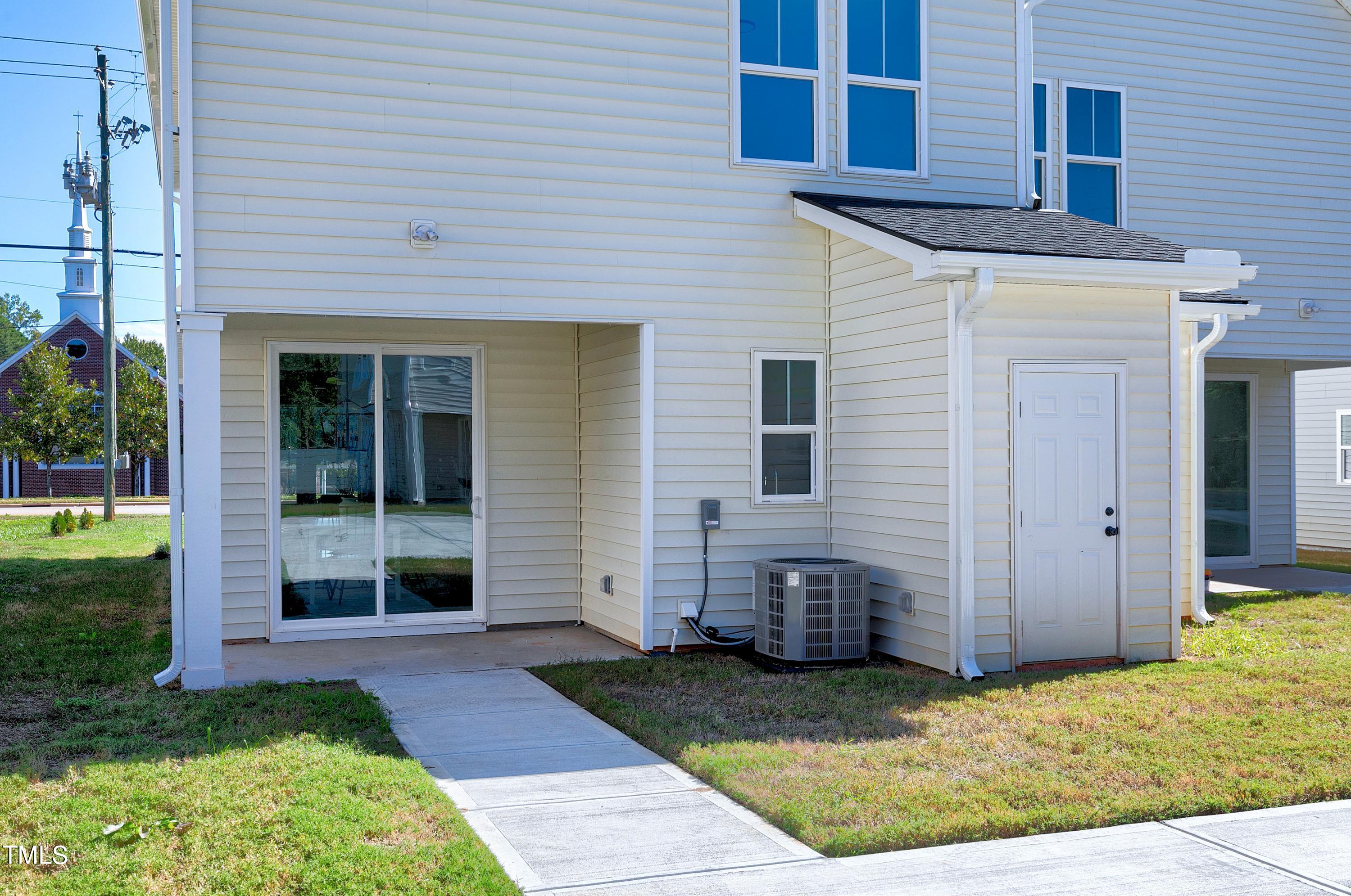 3010 Garner Road # 102 Unit: 101 & 102