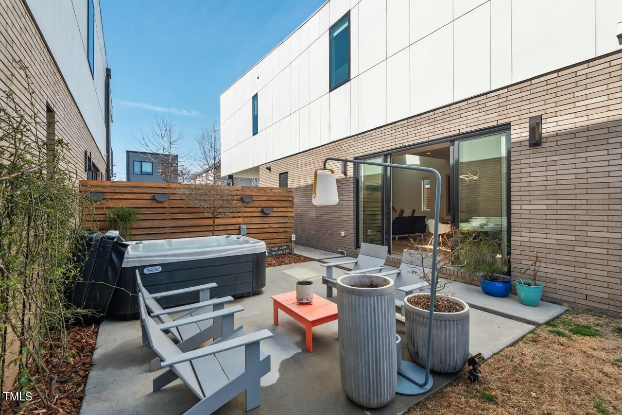 813 N Mangum Street