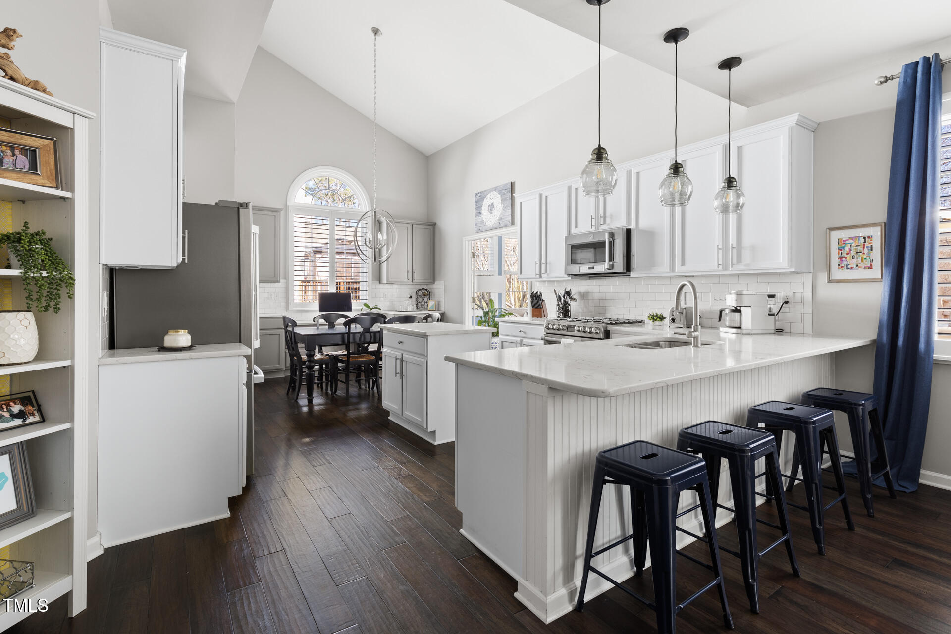 804 Chancellors Ridge Drive