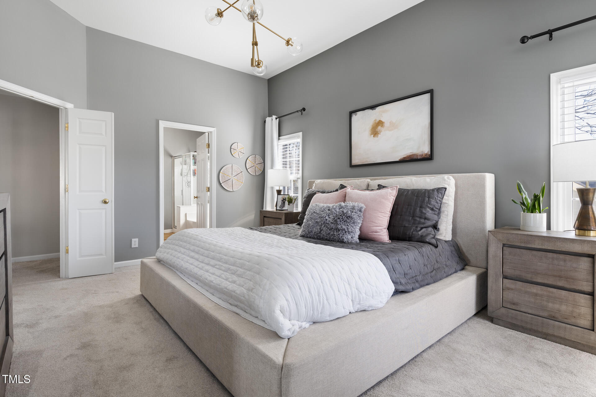 804 Chancellors Ridge Drive