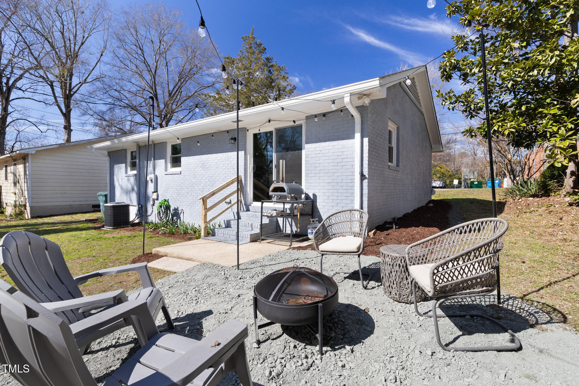 204 E Murray Avenue