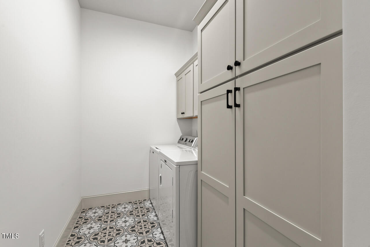 2128 Arborwood Drive