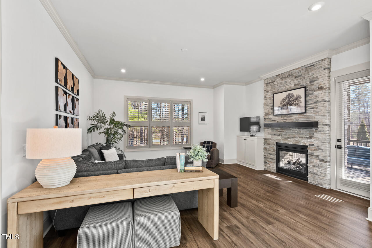 2128 Arborwood Drive