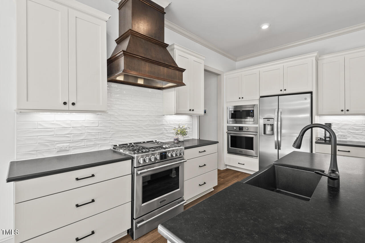 2128 Arborwood Drive