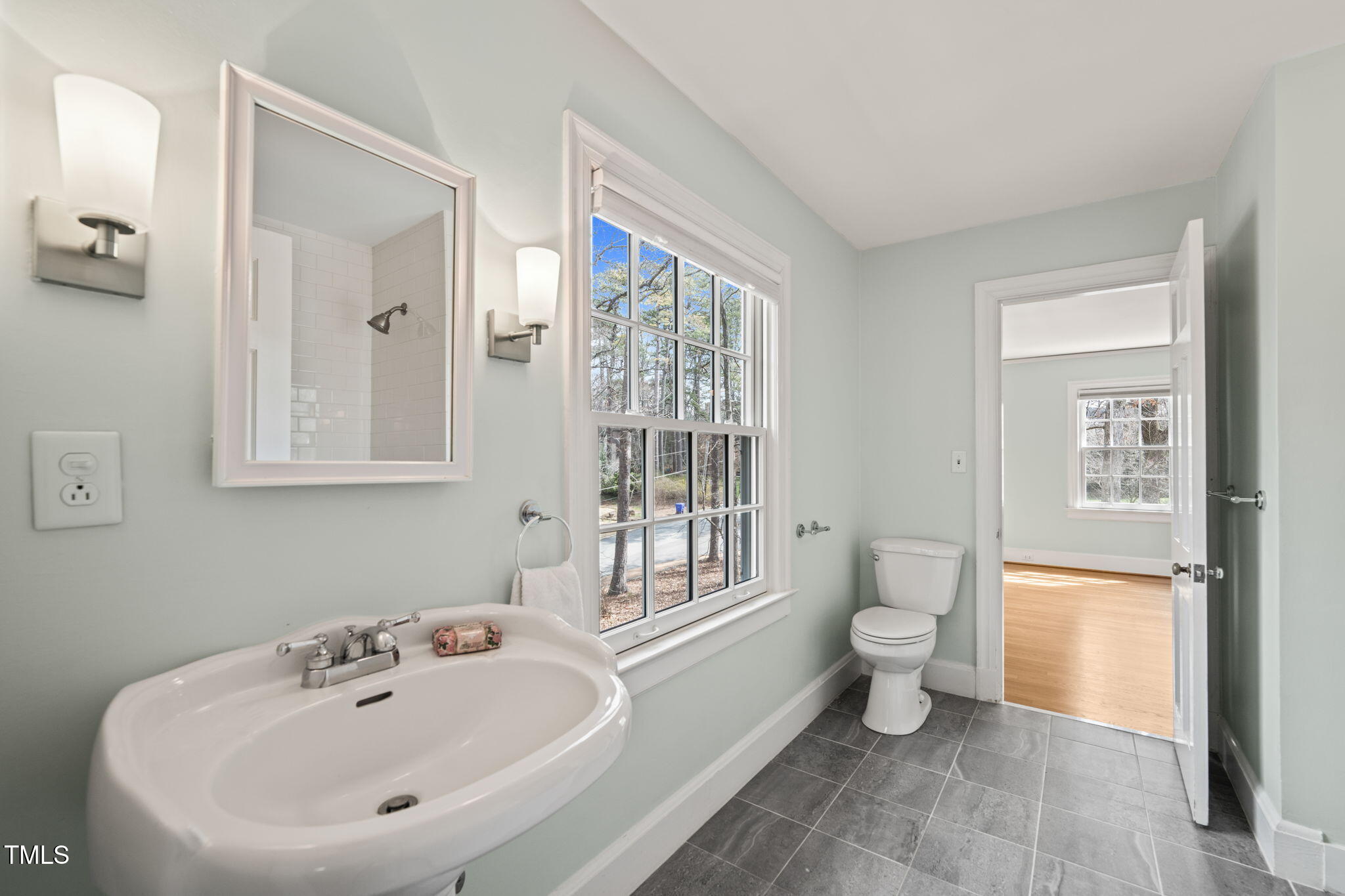 422 Westwood Drive