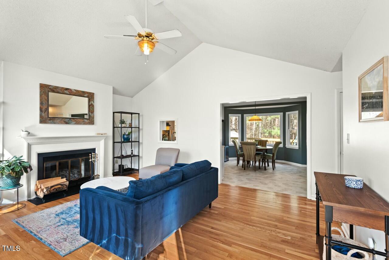 2204 Gentry Drive