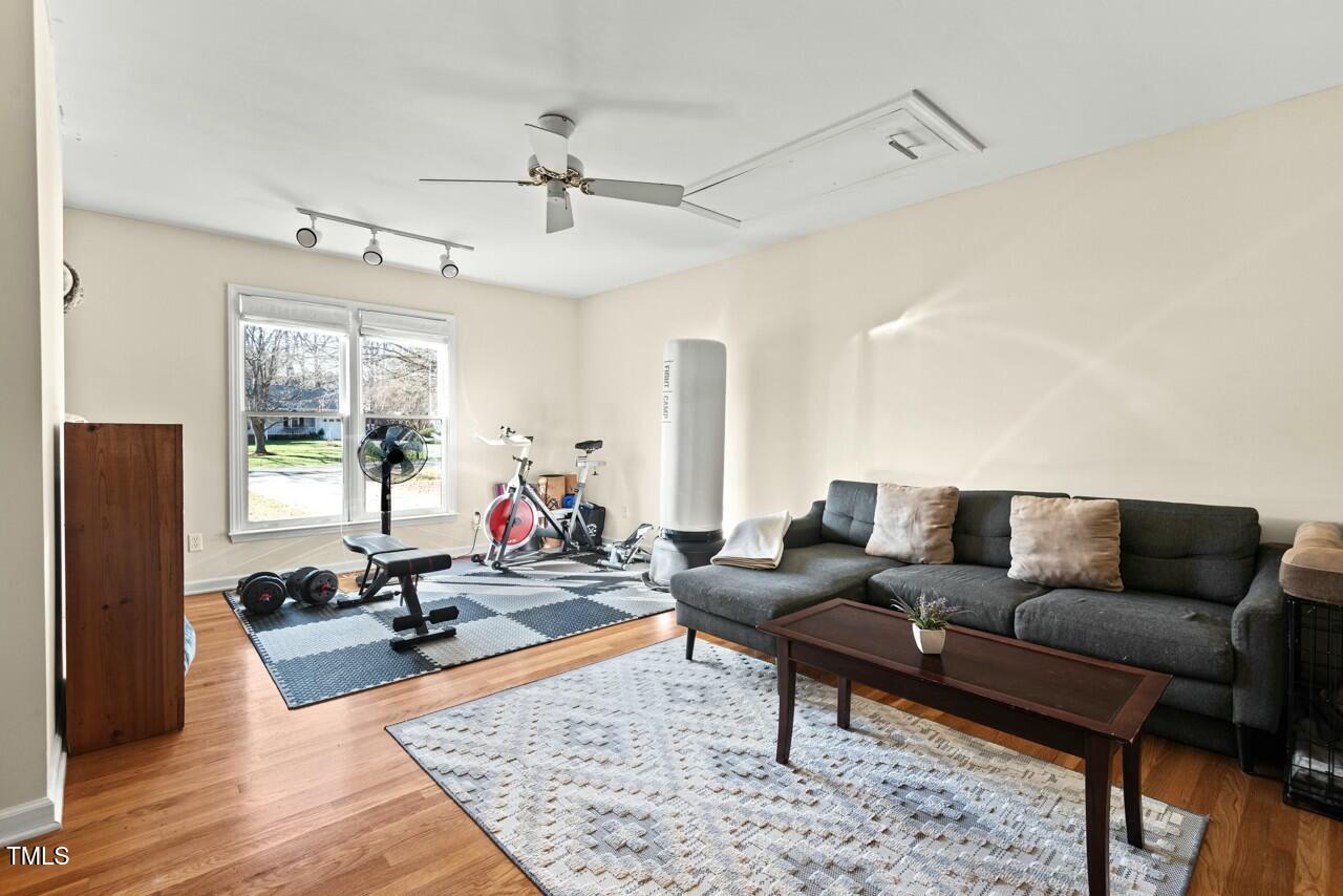2204 Gentry Drive
