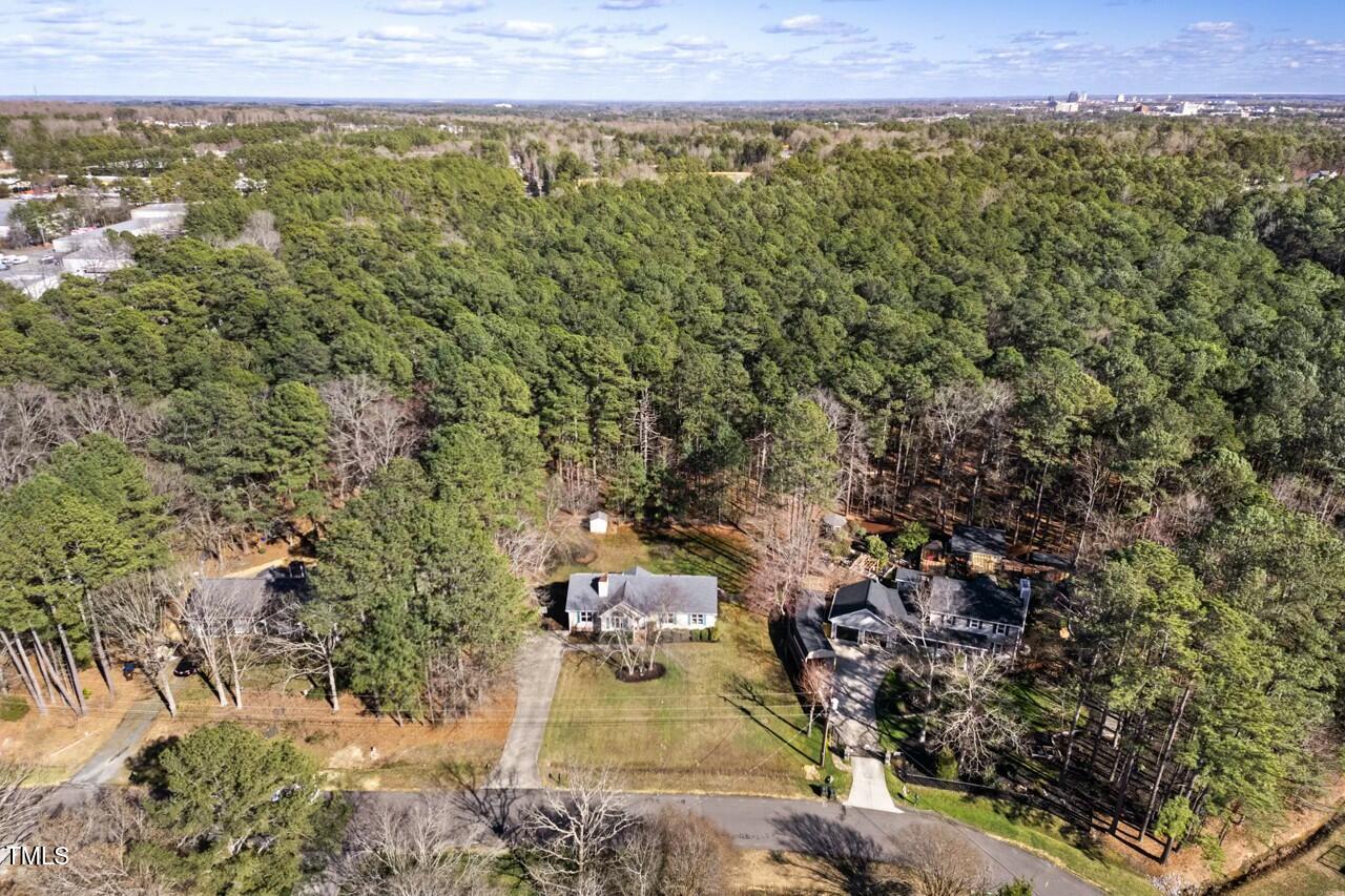 2204 Gentry Drive