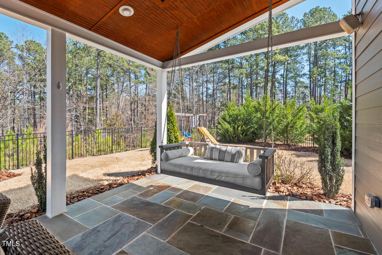 126 Filigree Way