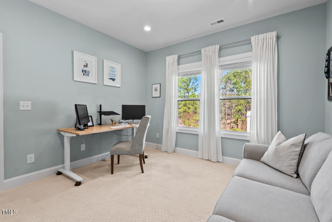 126 Filigree Way