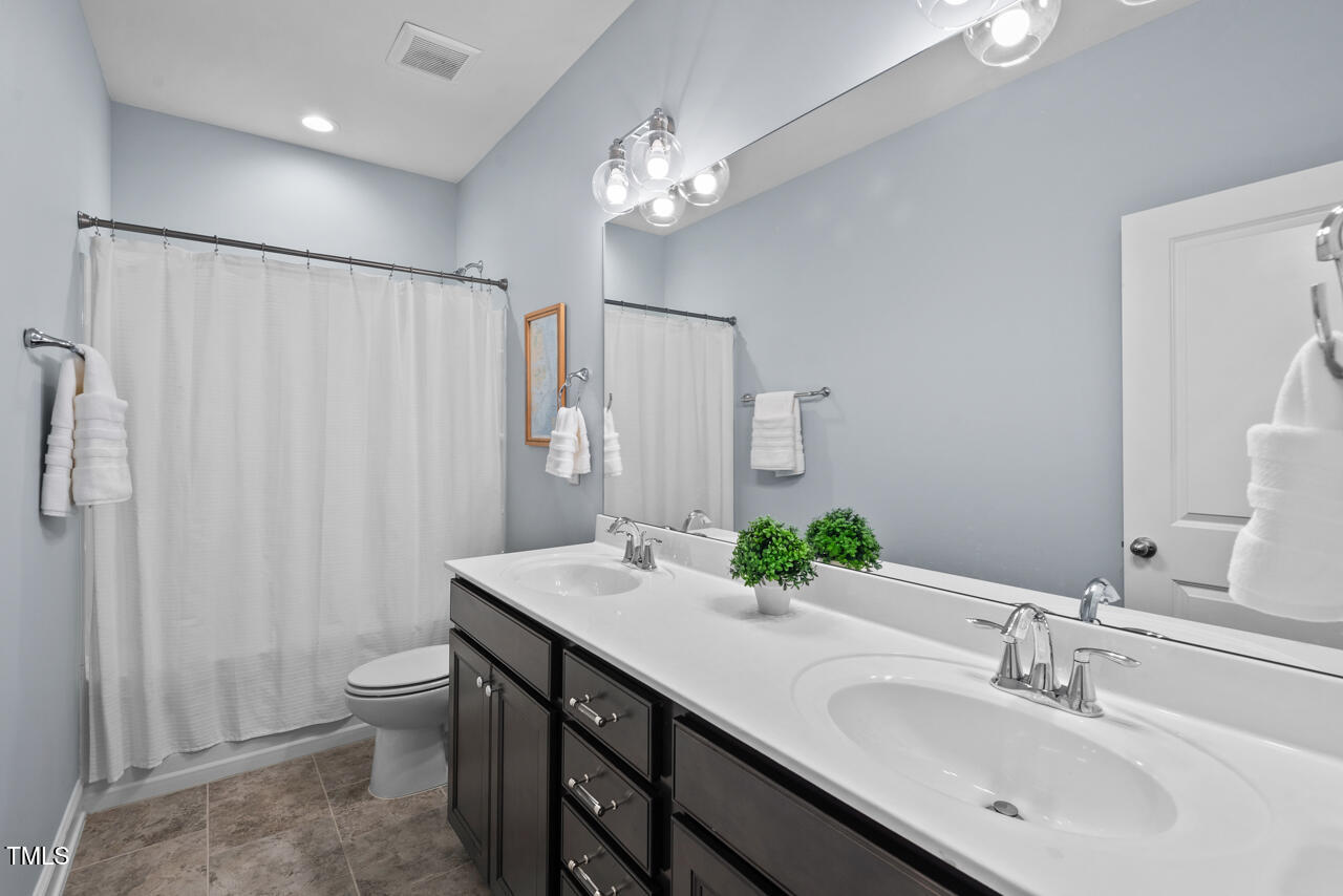 126 Filigree Way