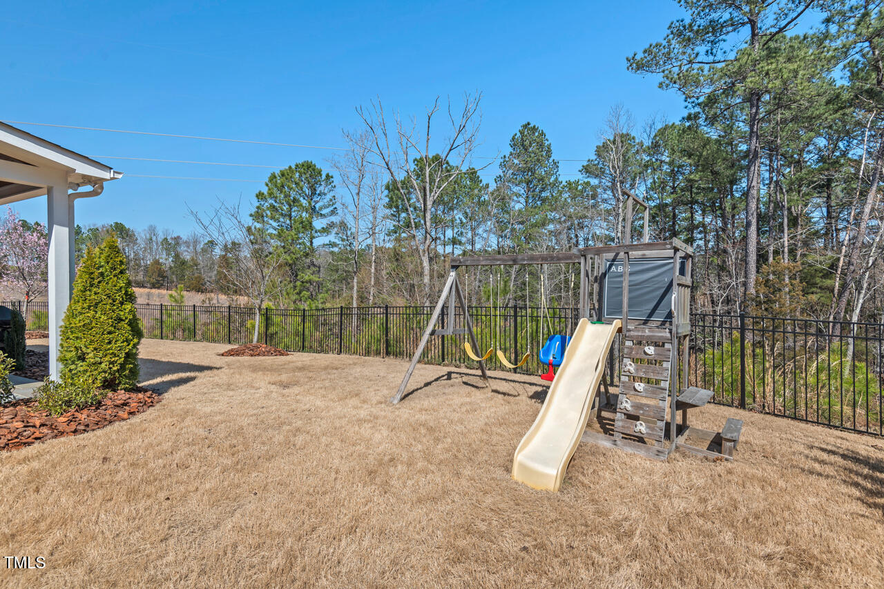 126 Filigree Way