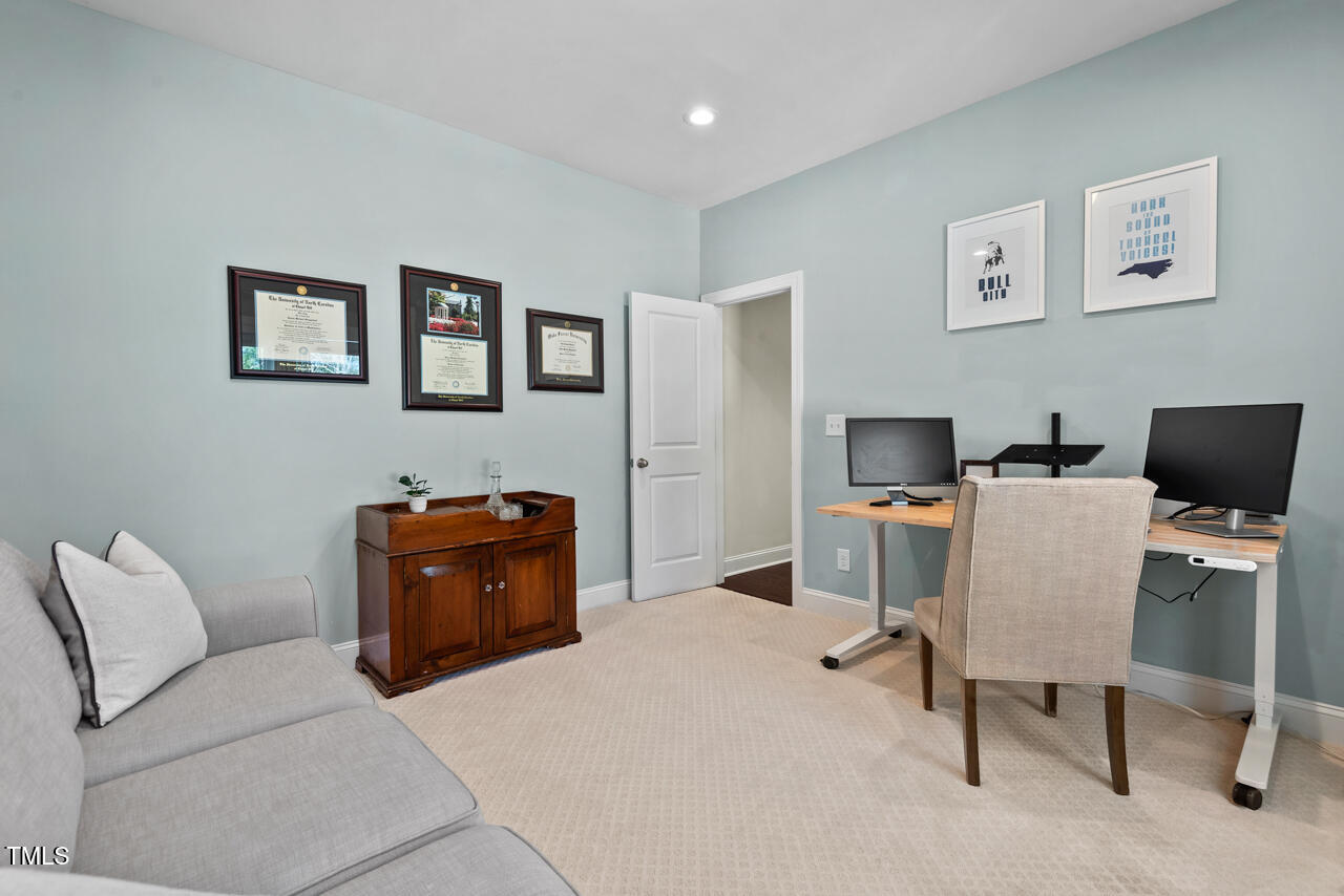 126 Filigree Way