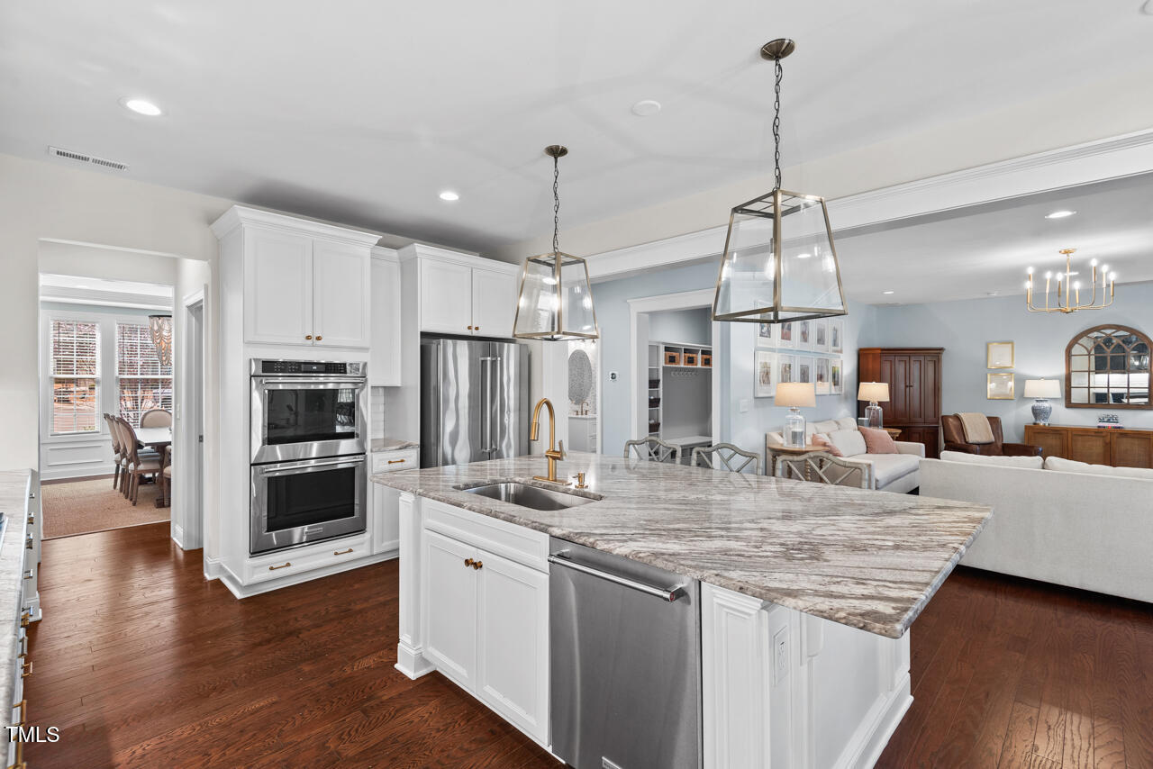 126 Filigree Way