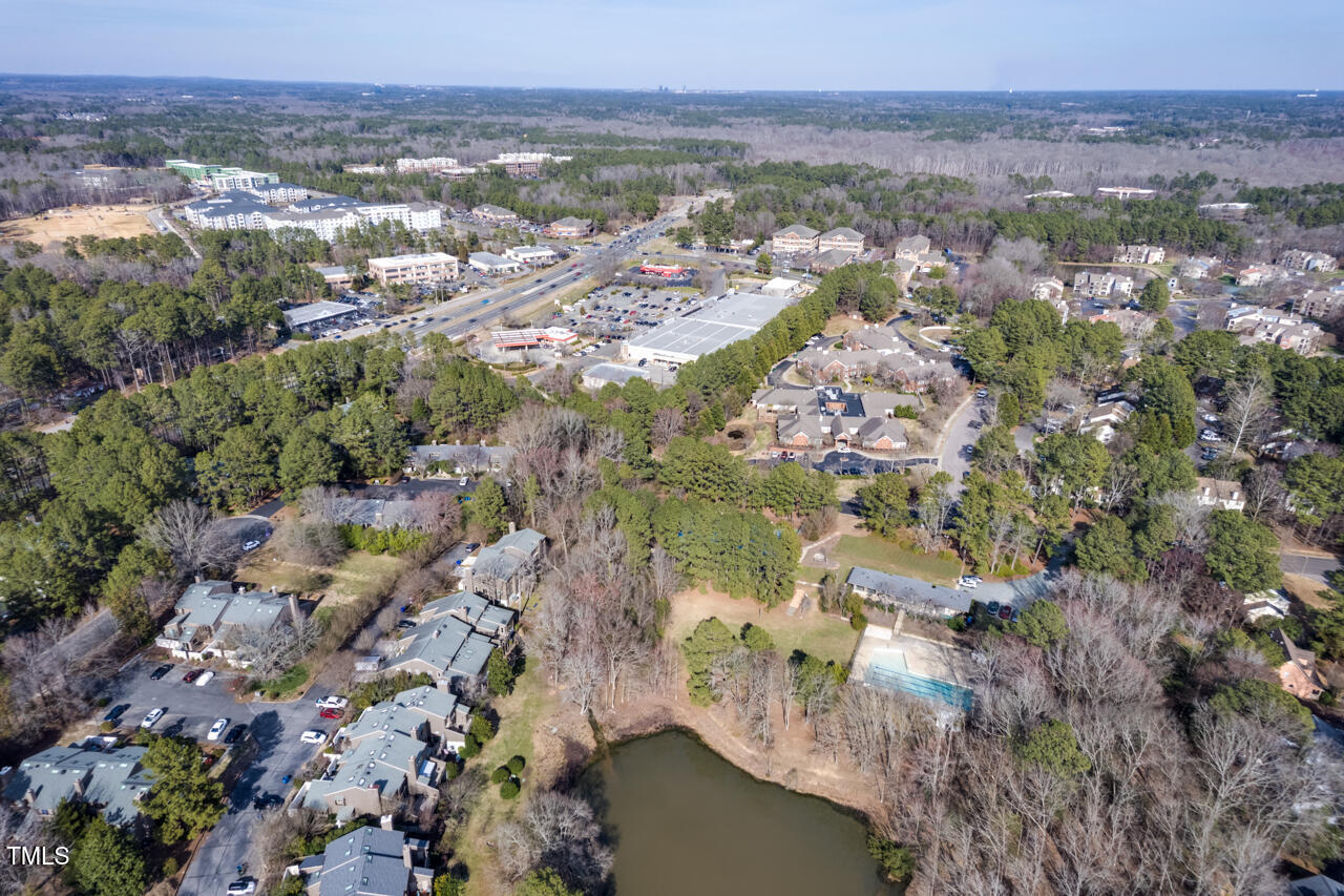 10 Eastwind Place