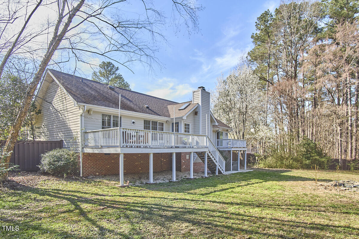 10 Eastwind Place