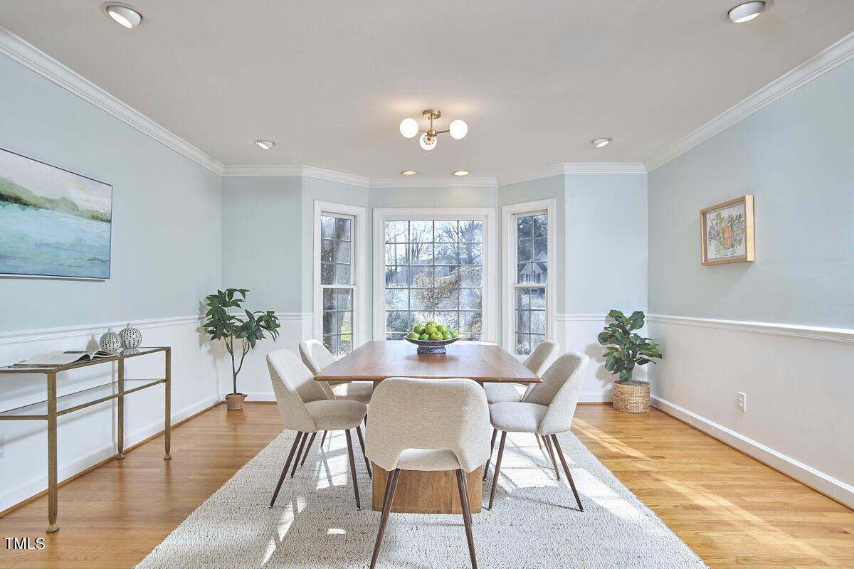 10 Eastwind Place