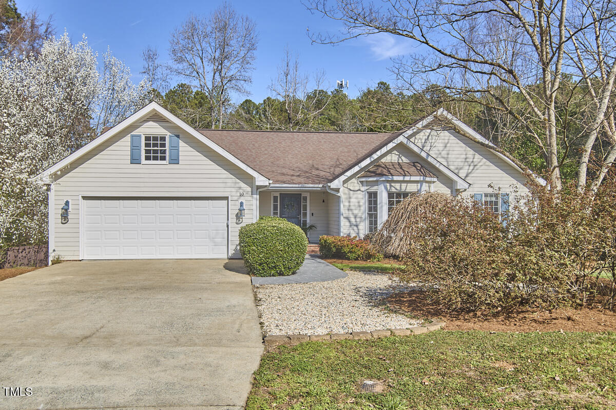 10 Eastwind Place
