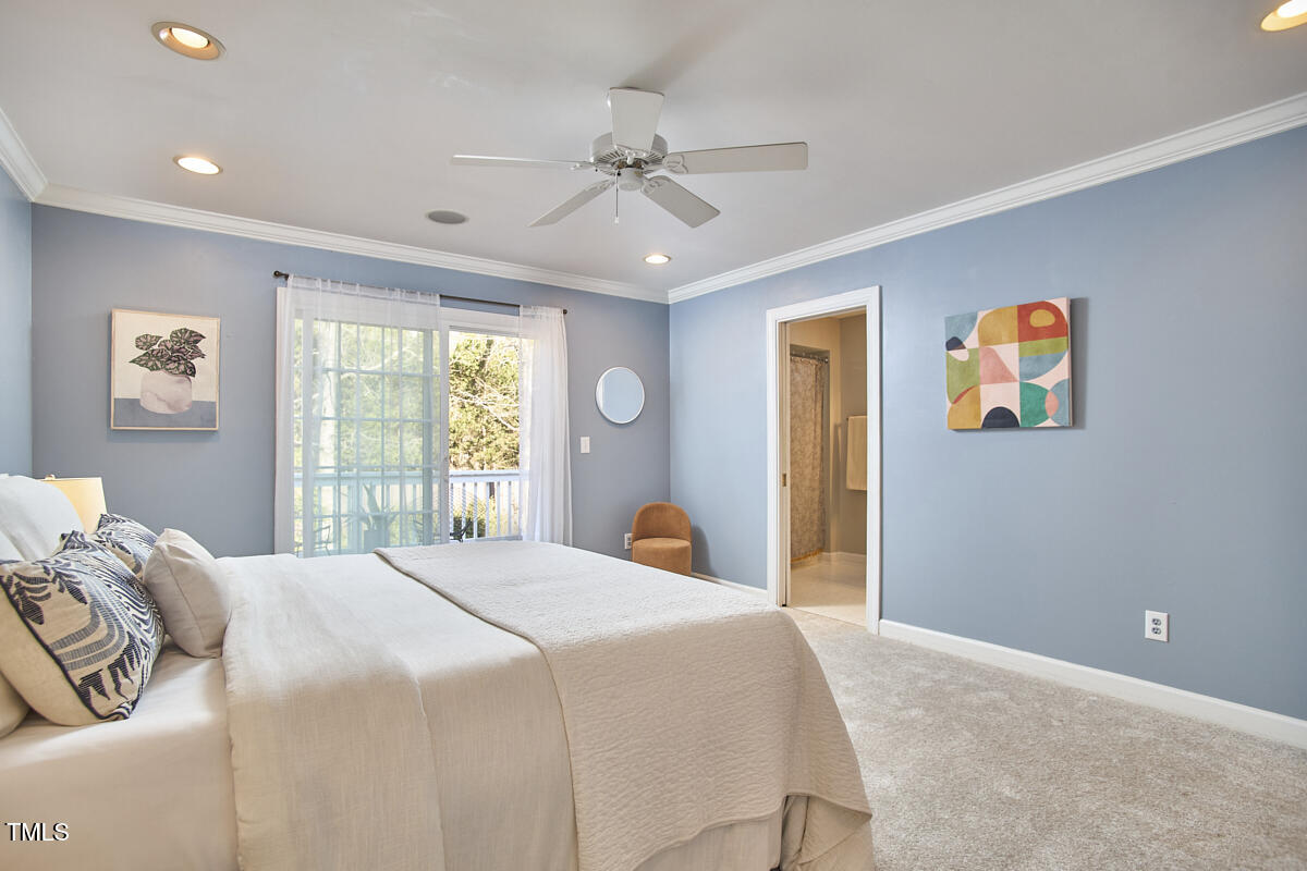 10 Eastwind Place