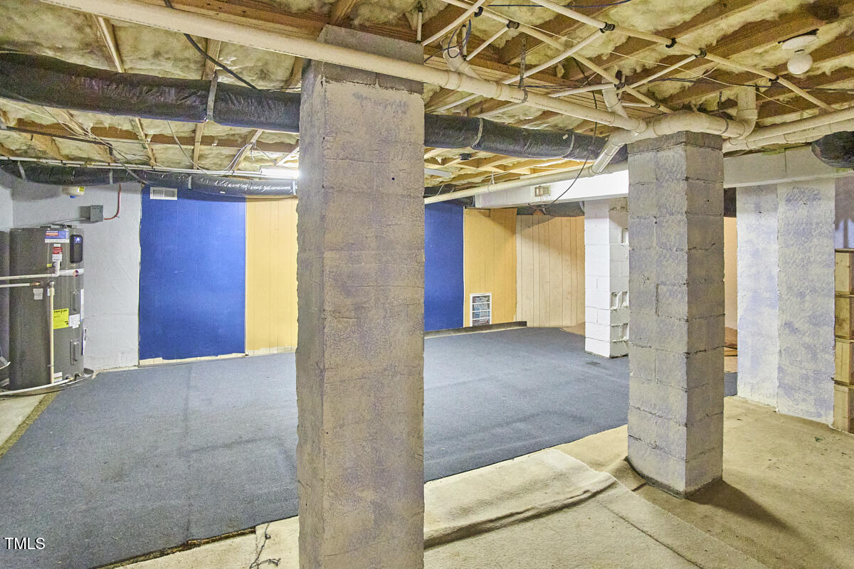 10 Eastwind Place