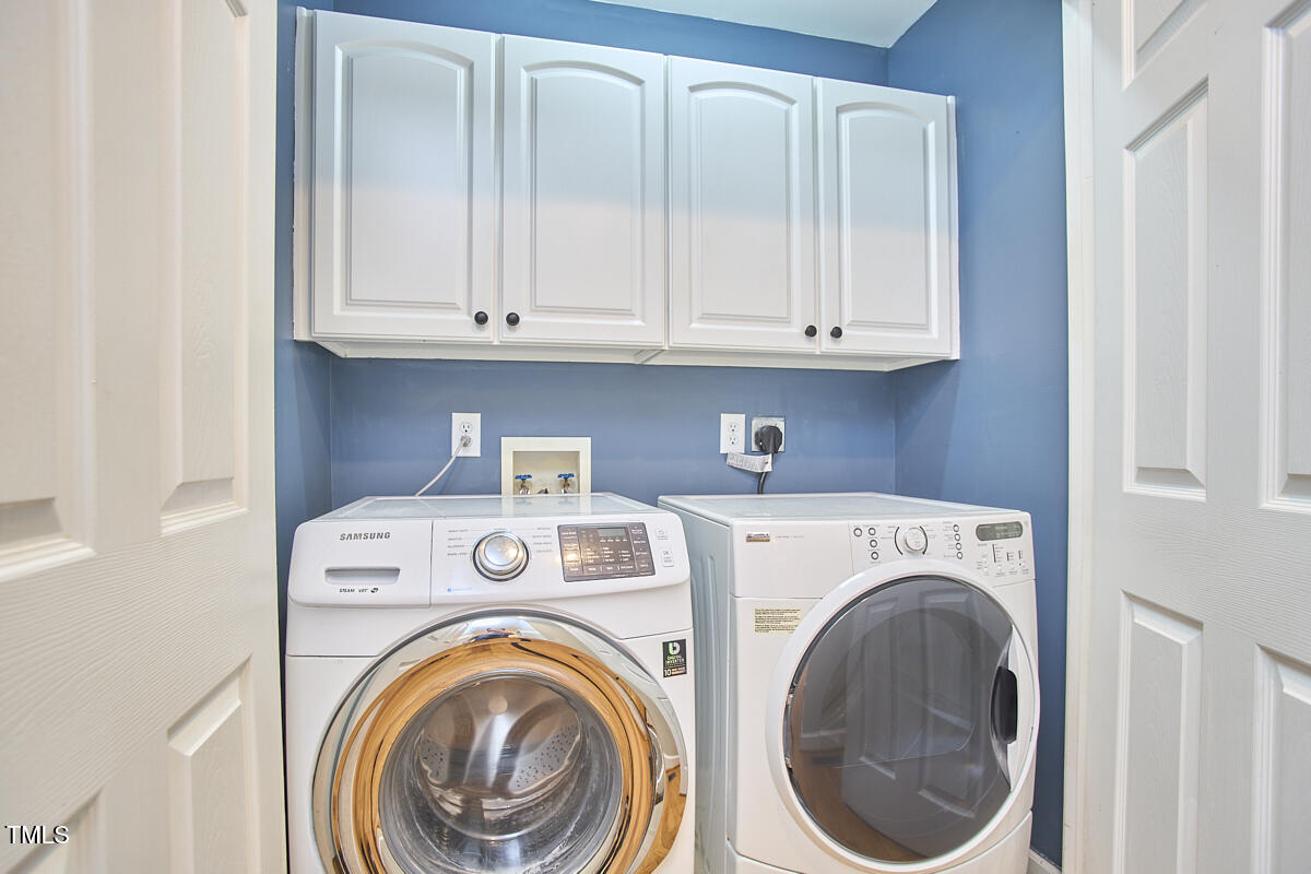 10 Eastwind Place