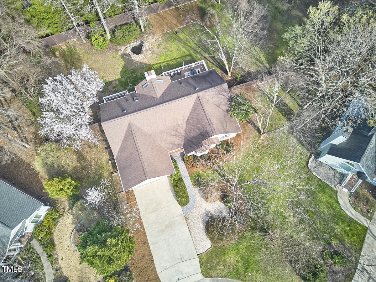 10 Eastwind Place