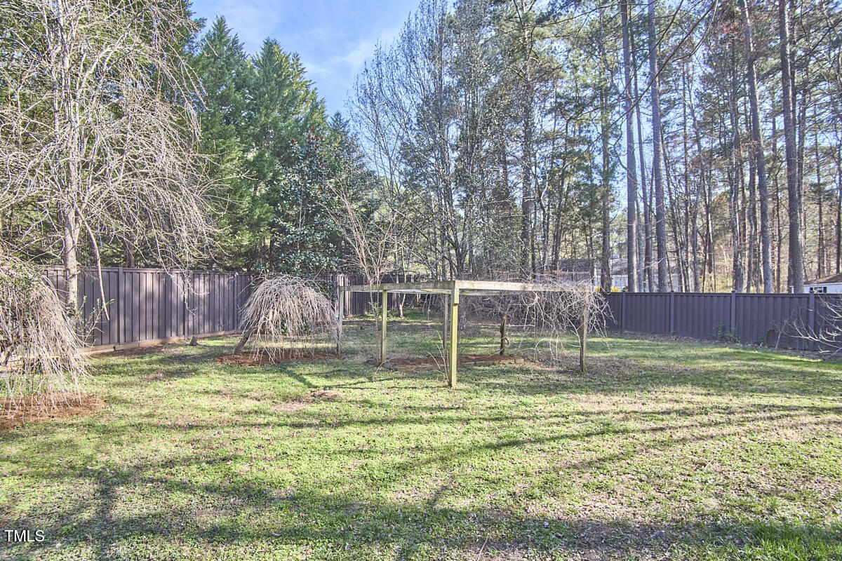 10 Eastwind Place