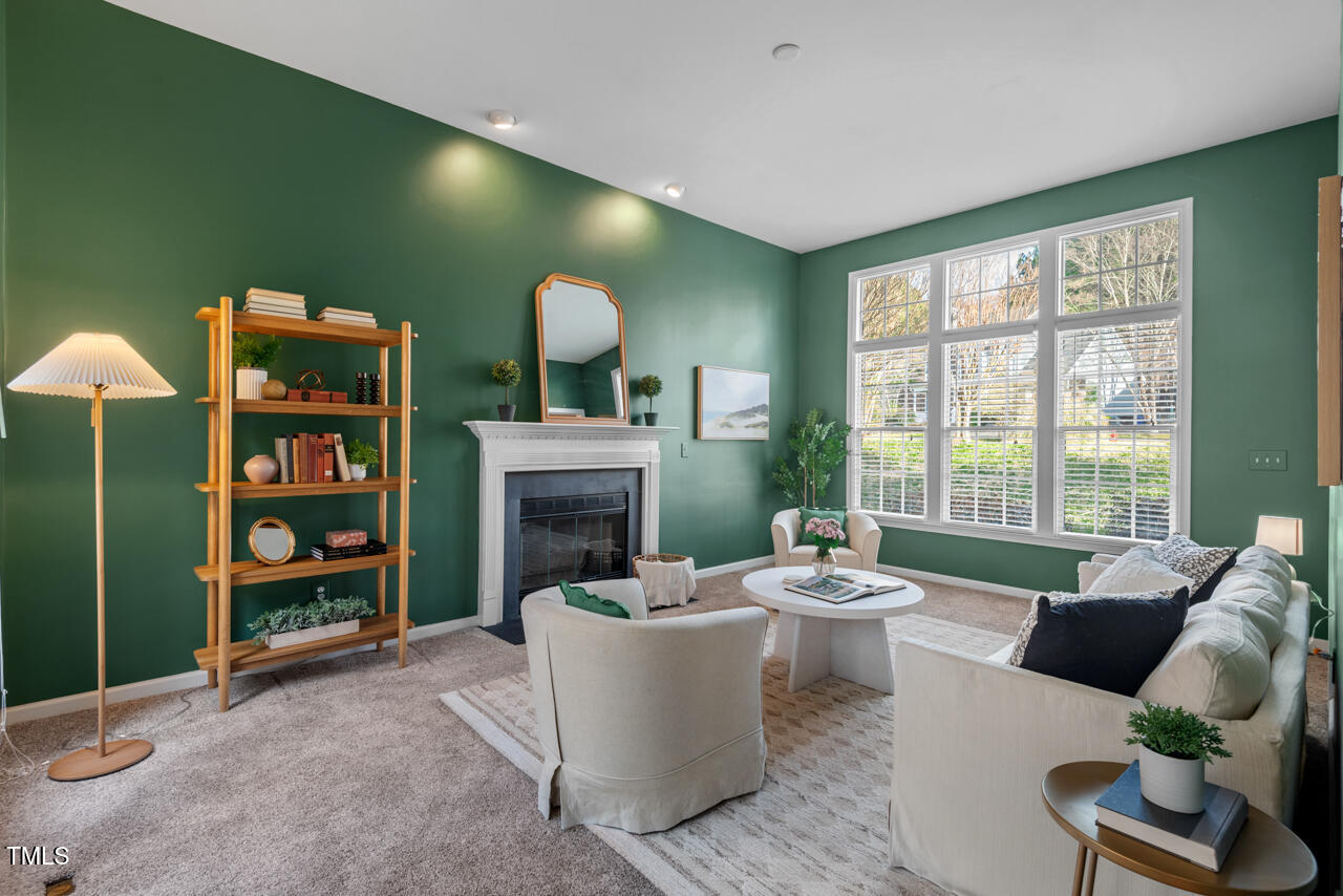 7 Dardanelle Lane