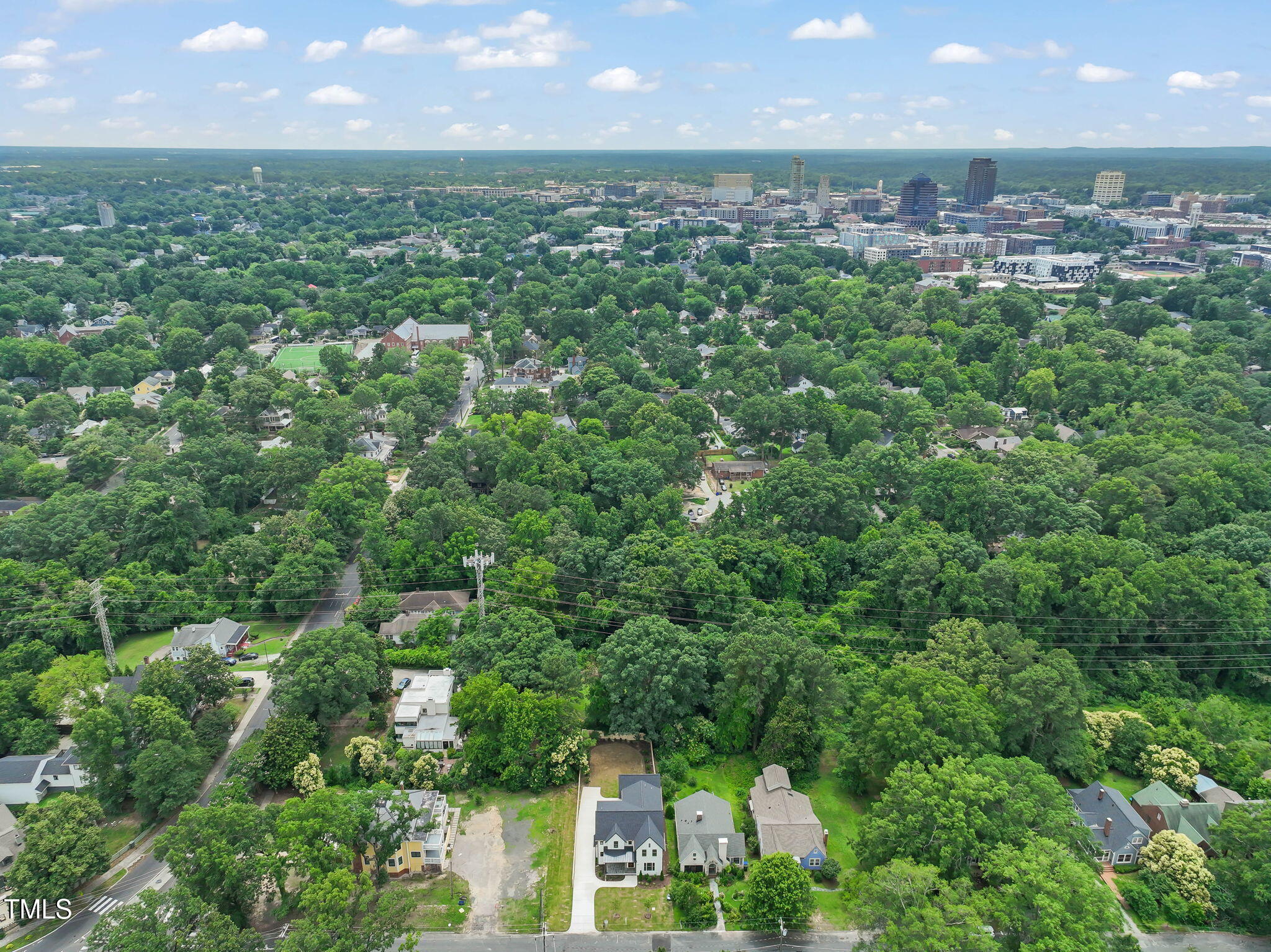 109 W Markham Avenue