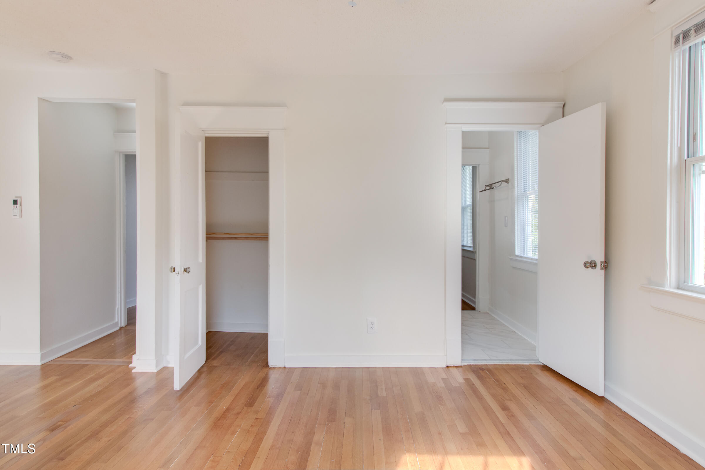 201 W Trinity Avenue