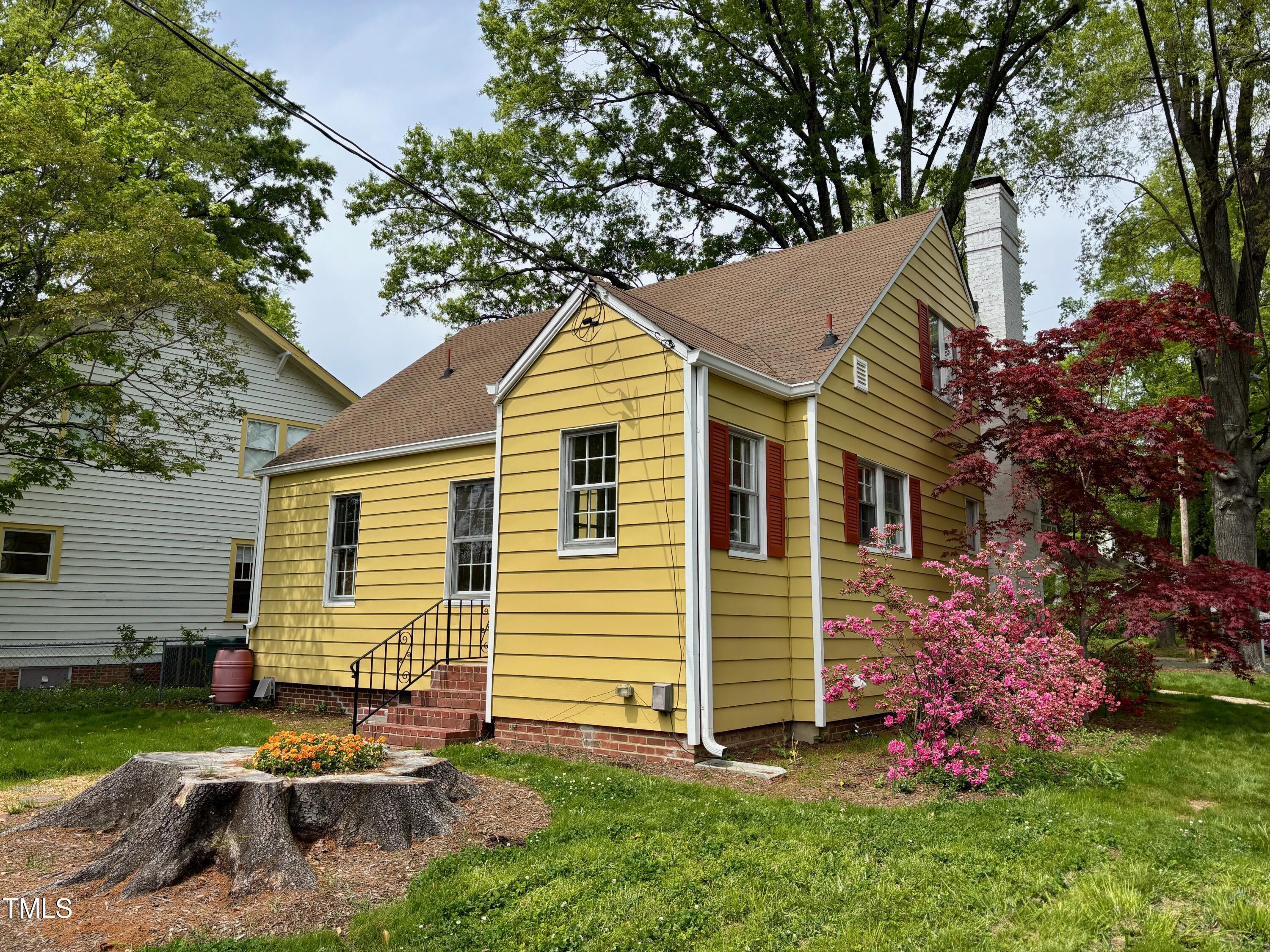 2401 Englewood Avenue