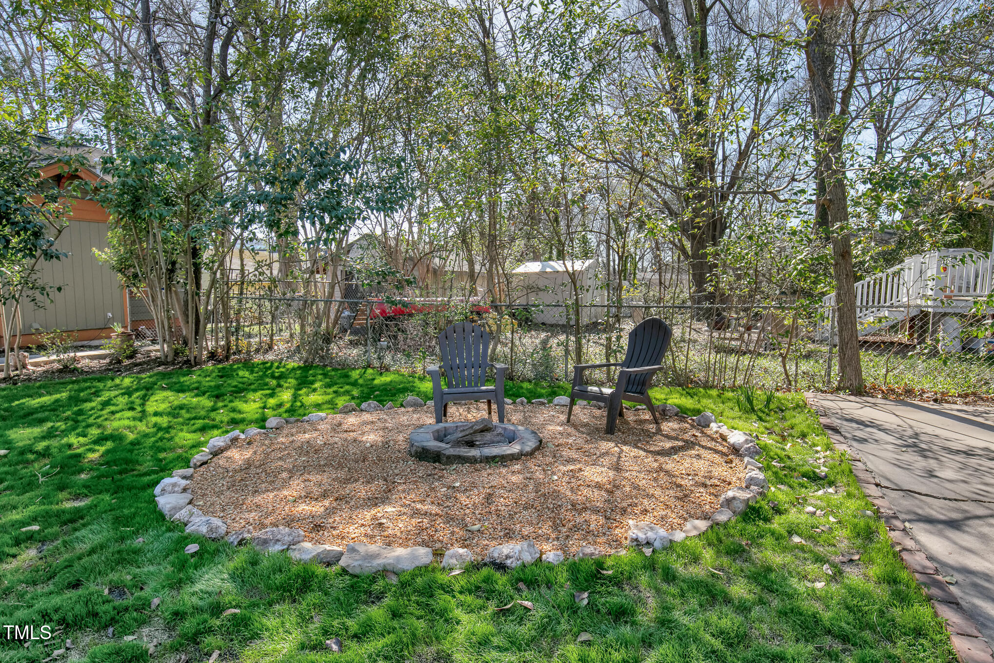 2401 Englewood Avenue