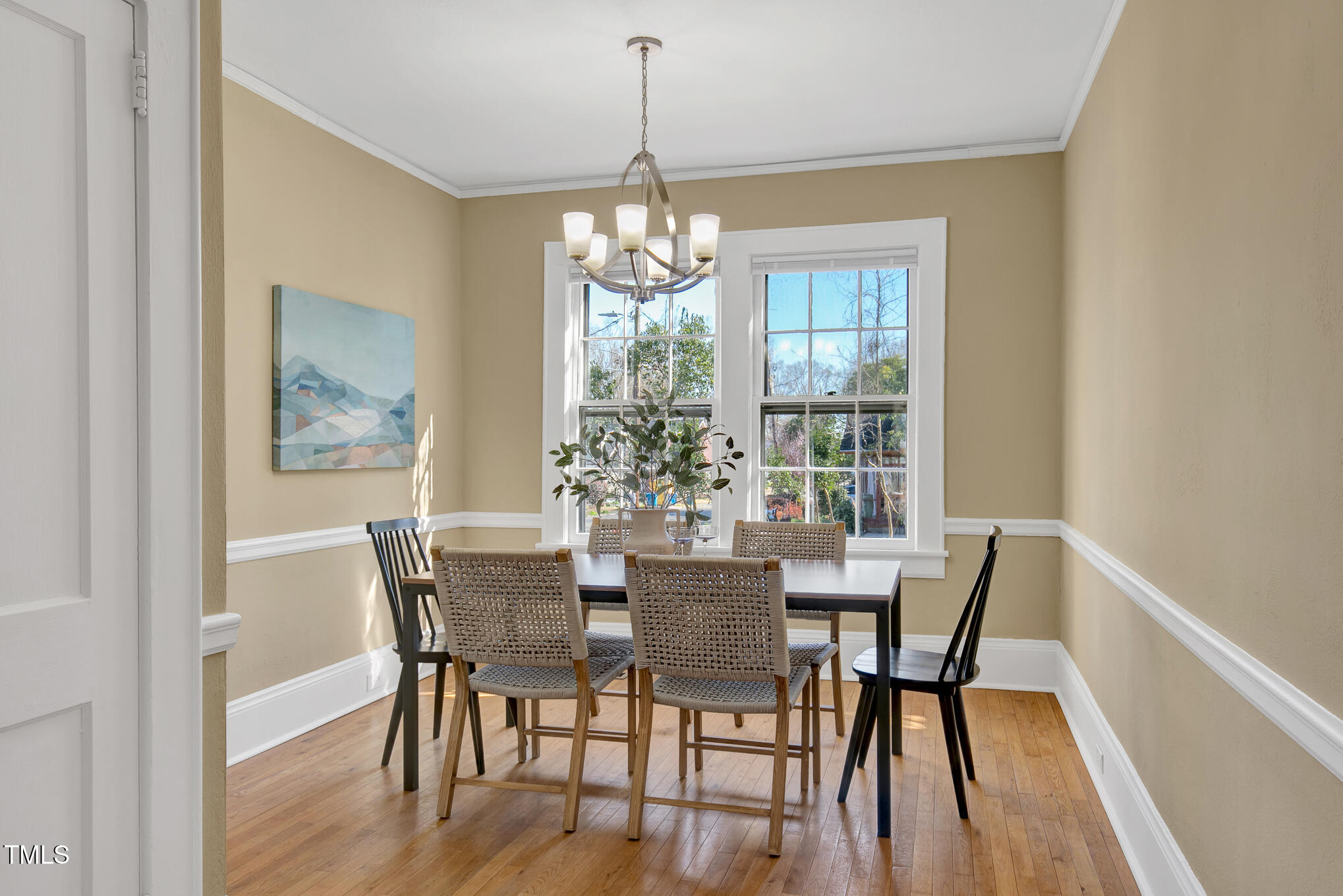 2401 Englewood Avenue