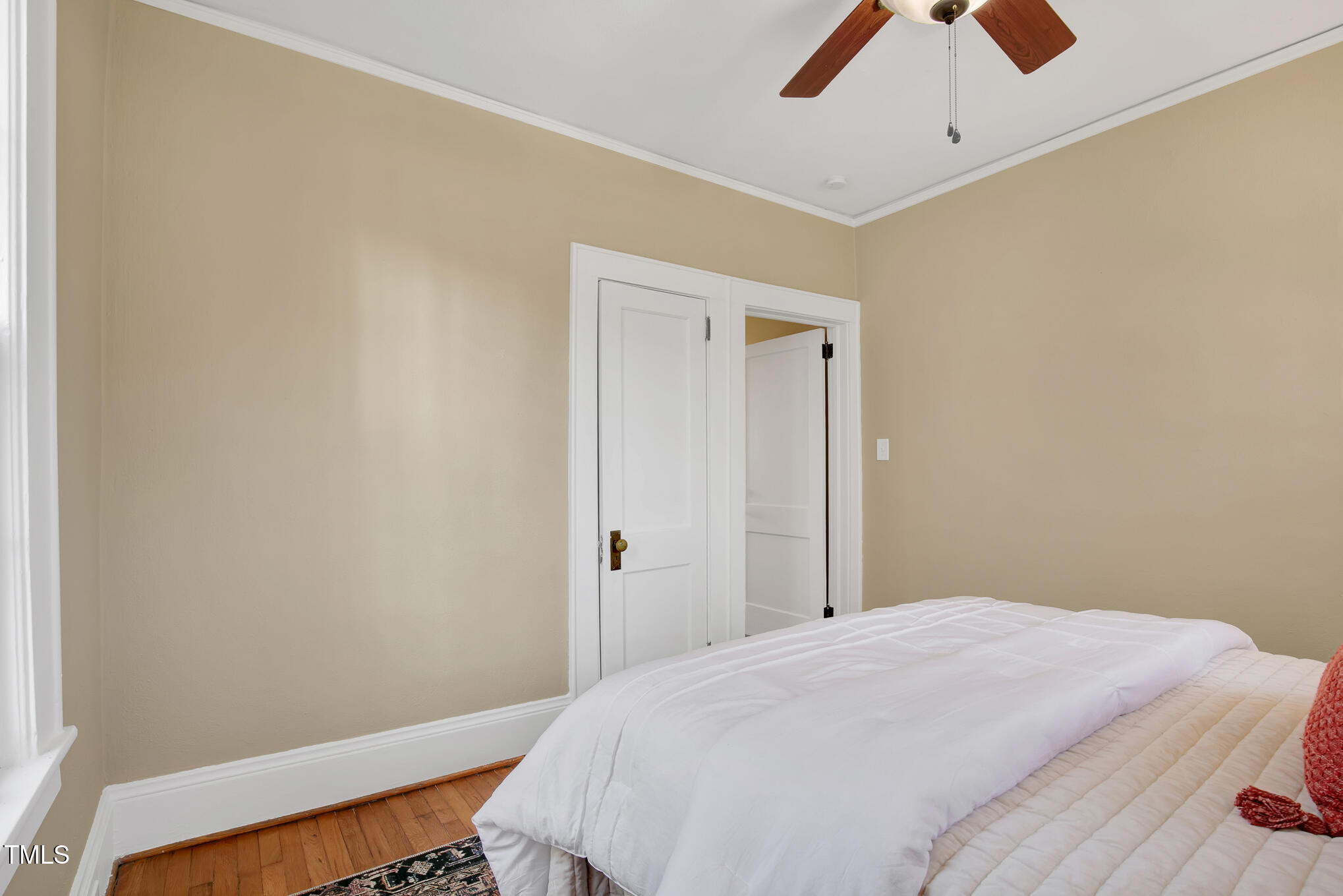 2401 Englewood Avenue