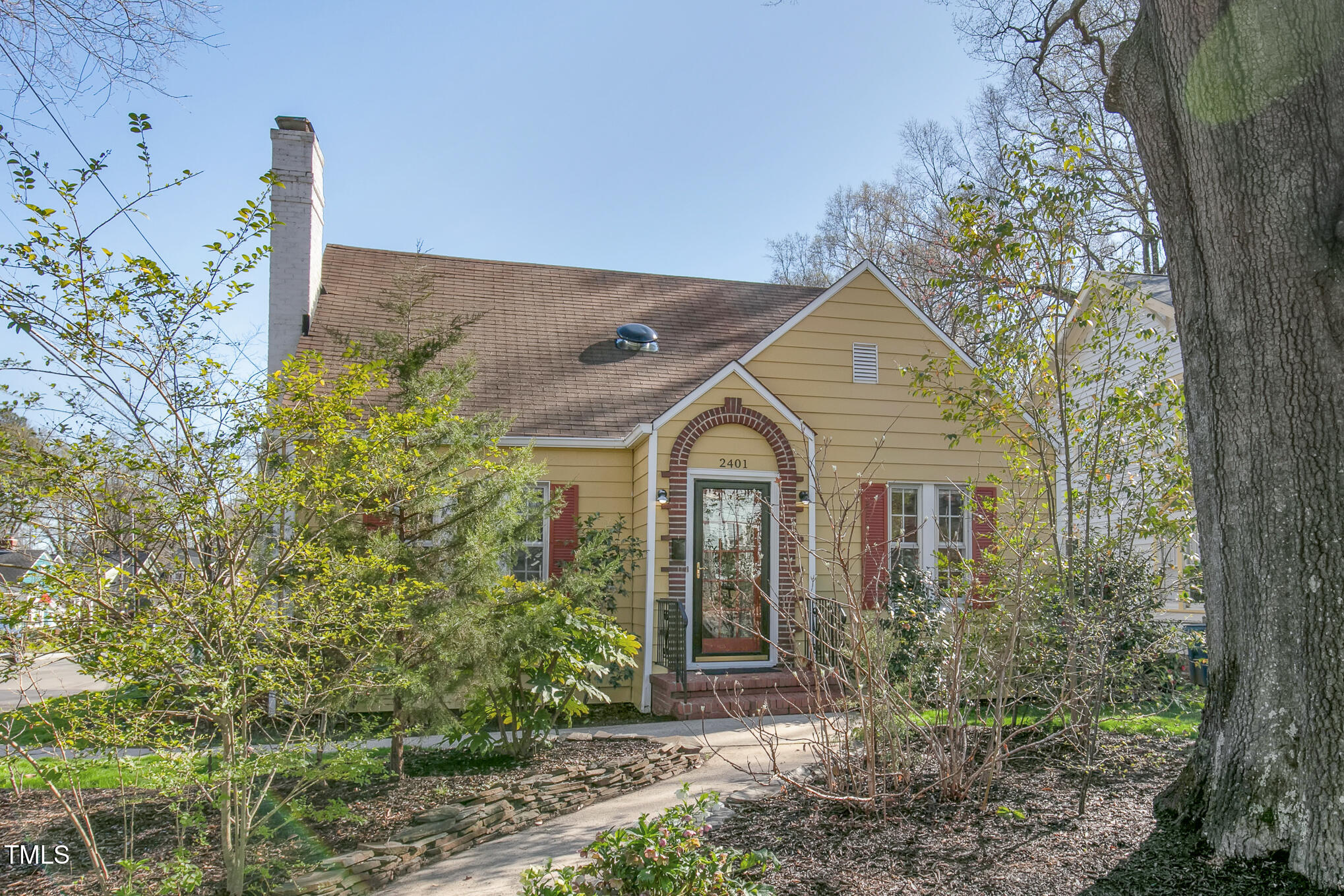 2401 Englewood Avenue