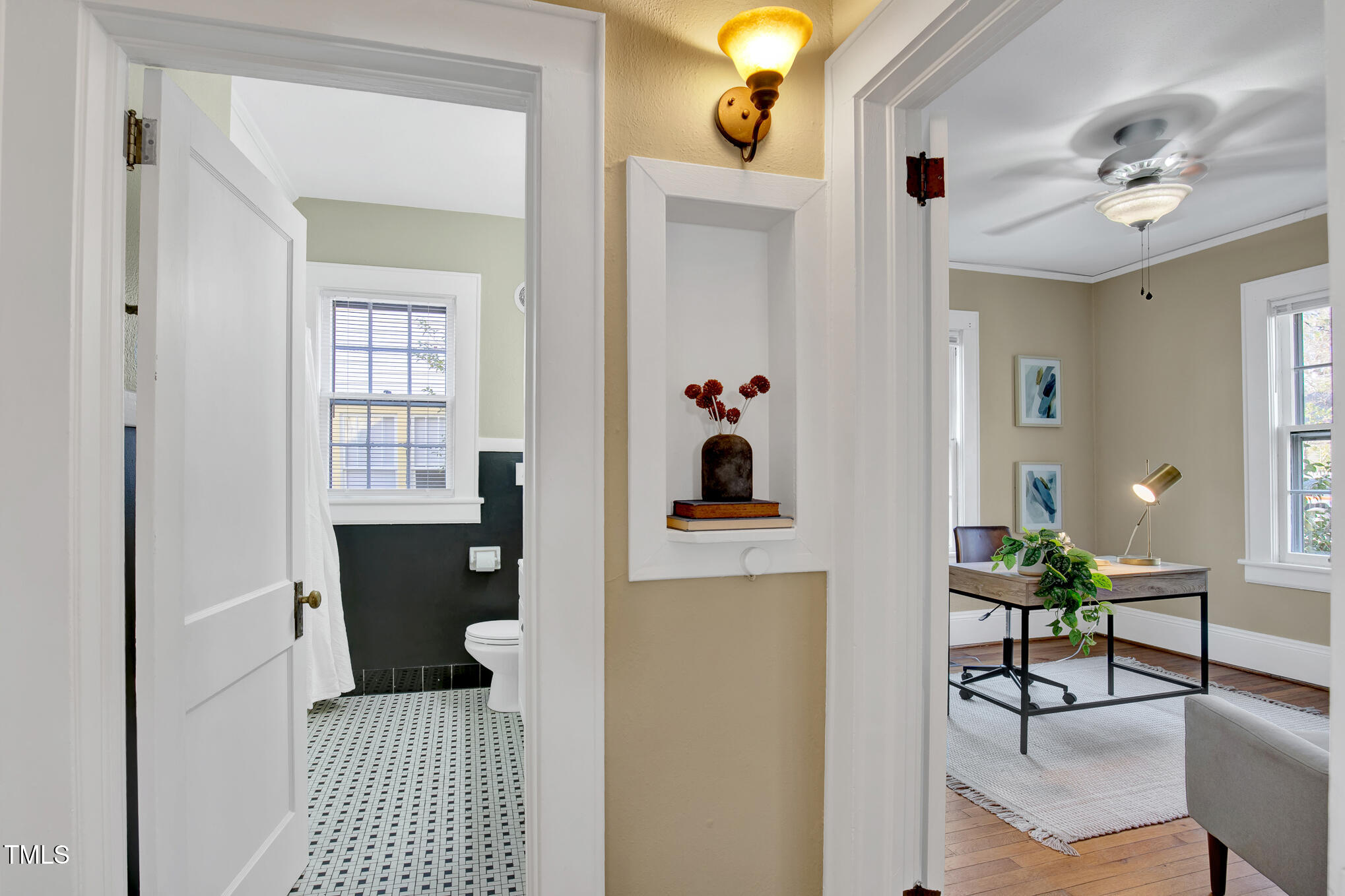 2401 Englewood Avenue