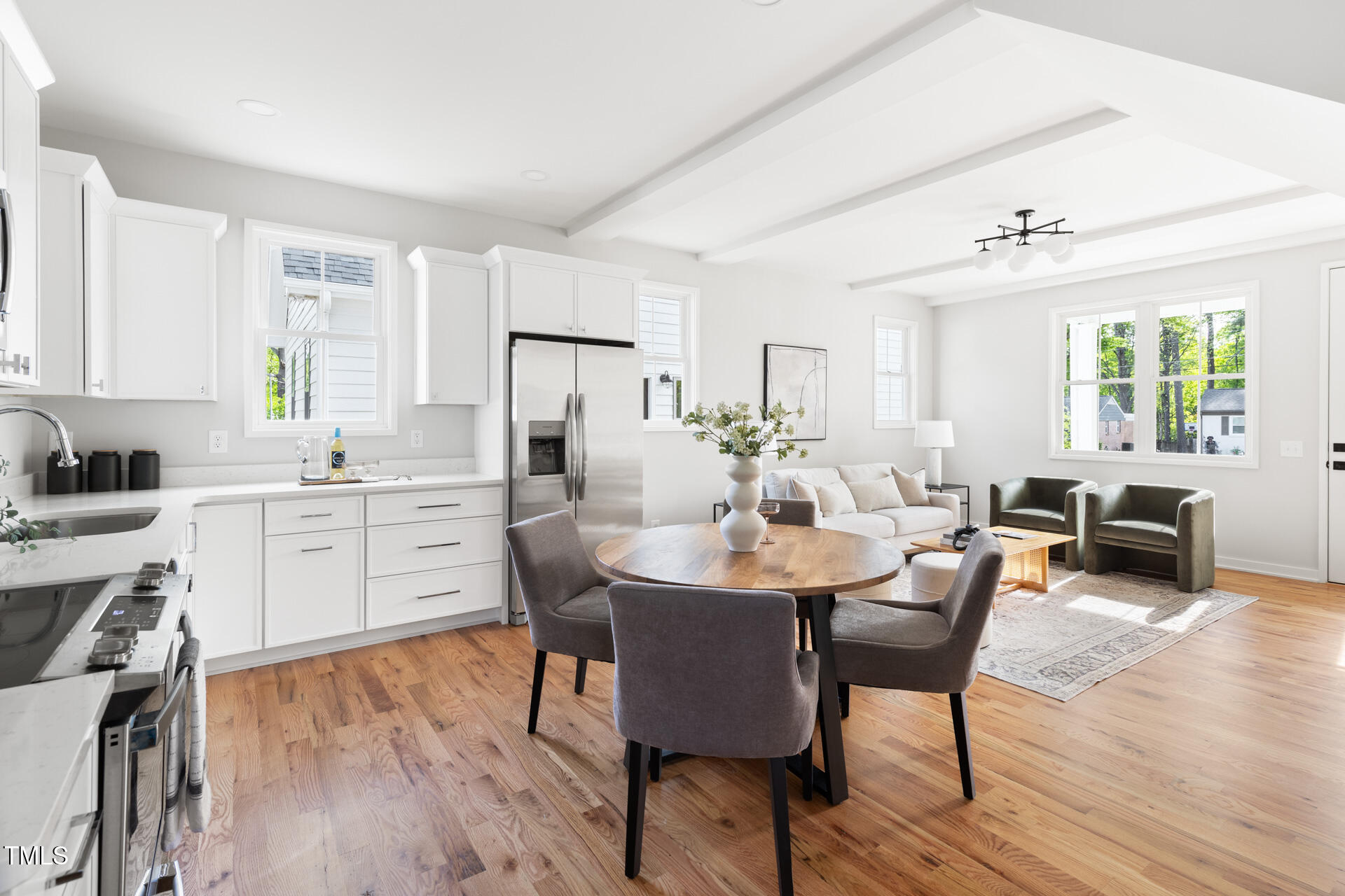 2816 Cascadilla Street