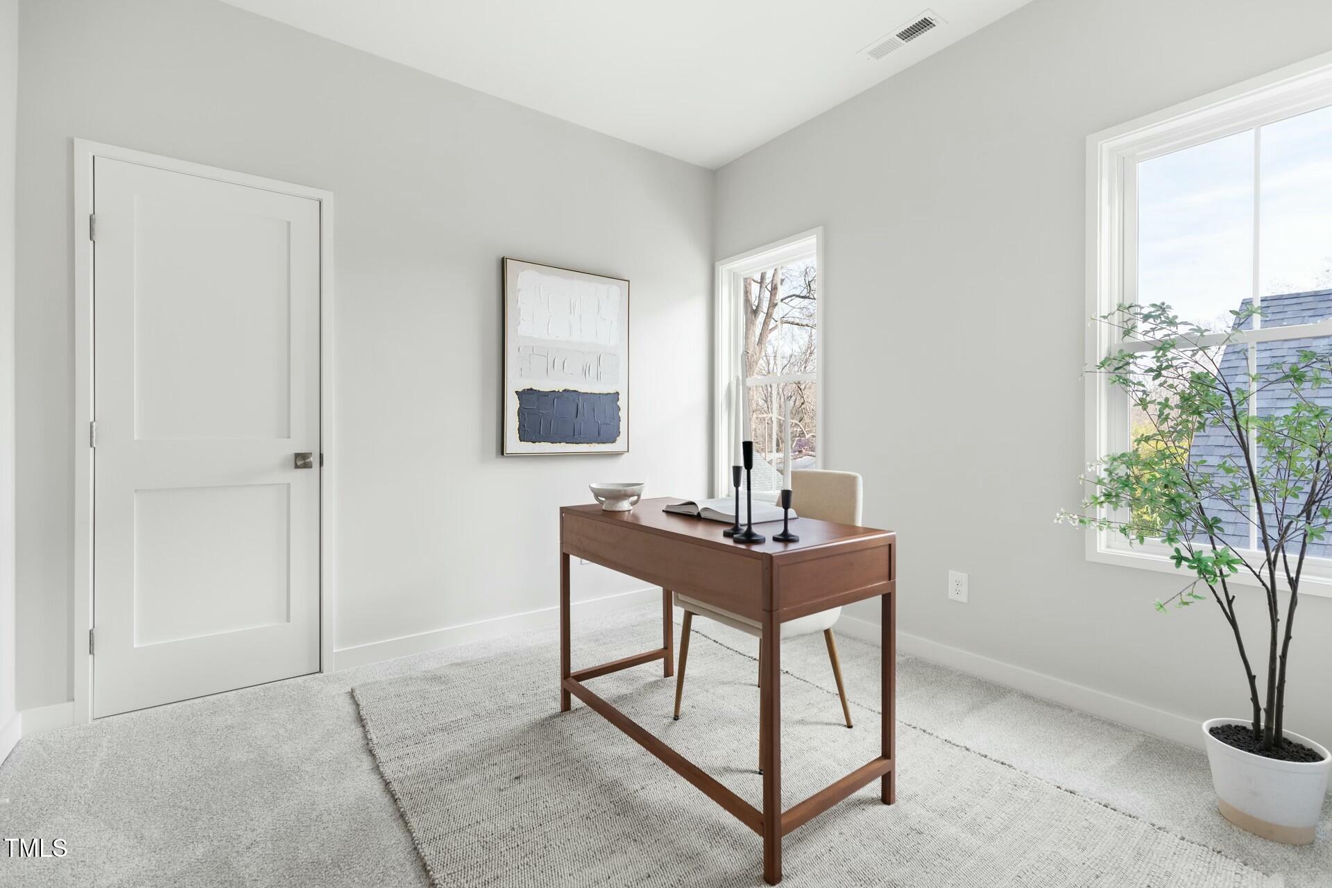 2816 Cascadilla Street