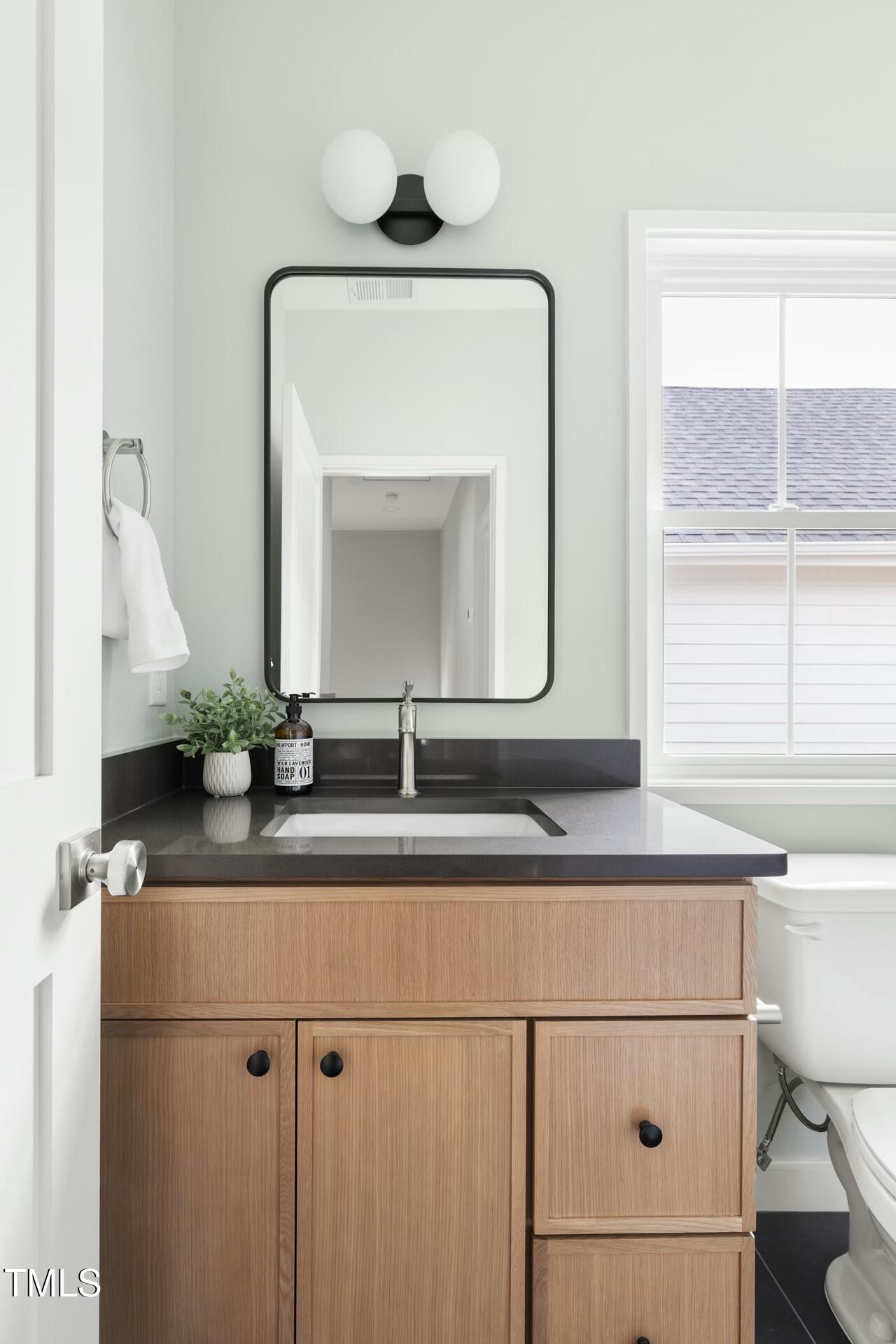 2816 Cascadilla Street