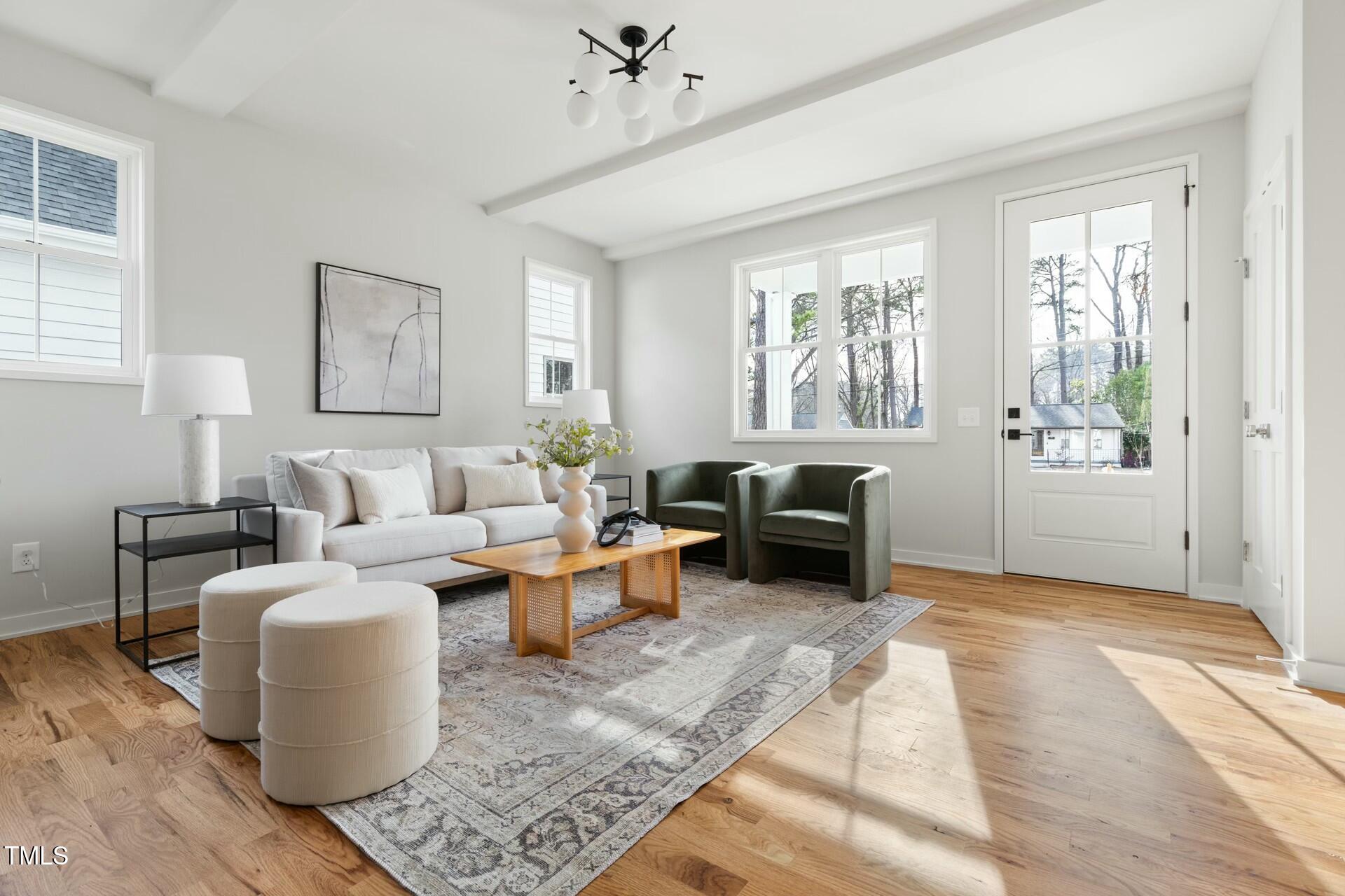 2816 Cascadilla Street