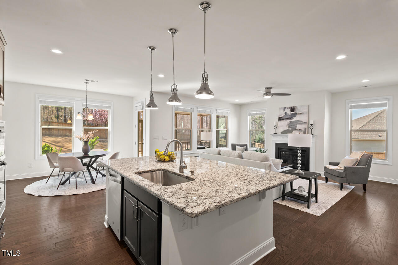 106 Filigree Way