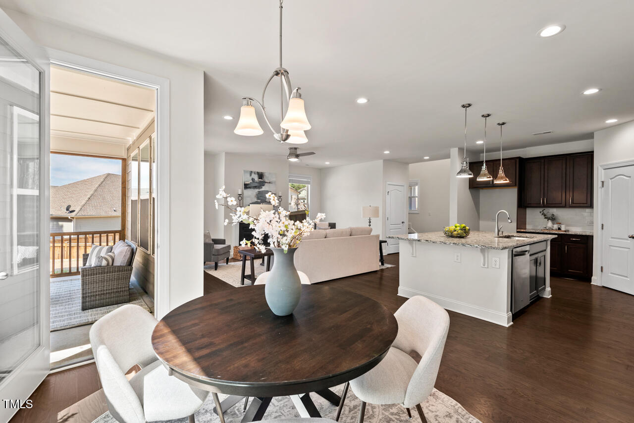 106 Filigree Way