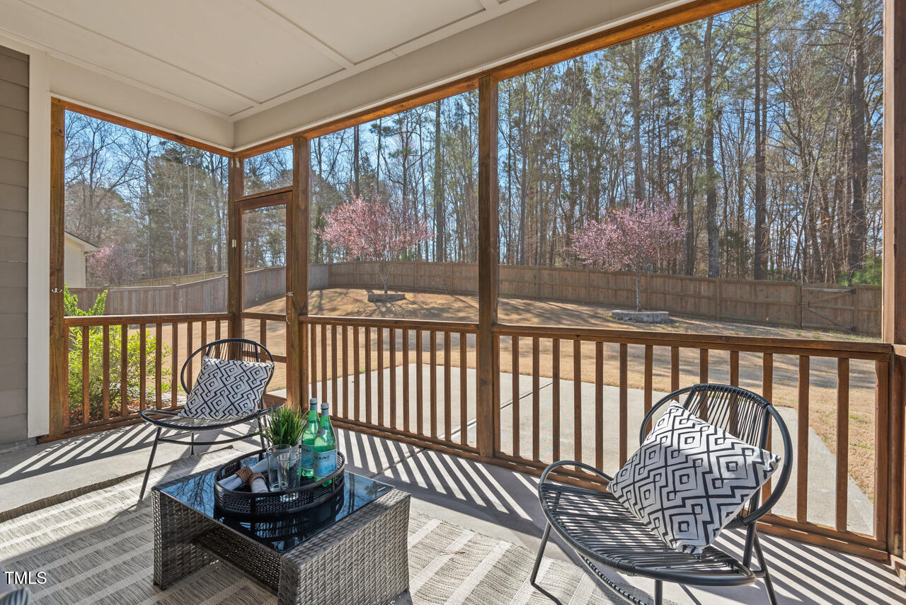 106 Filigree Way