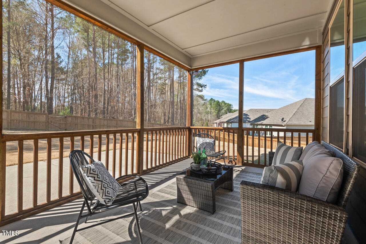 106 Filigree Way