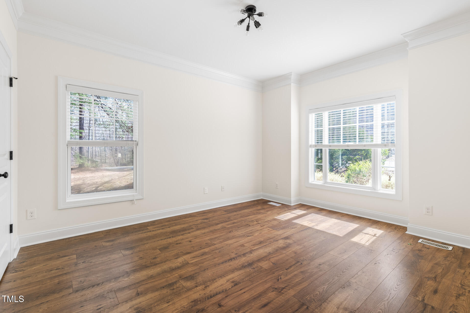 3541 Rugby Road